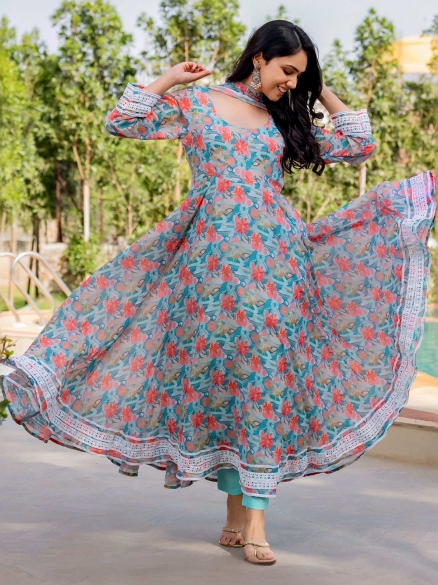 HOUSE OF JAMOTI Blue Printed Anarkali Kurta With Dupatta