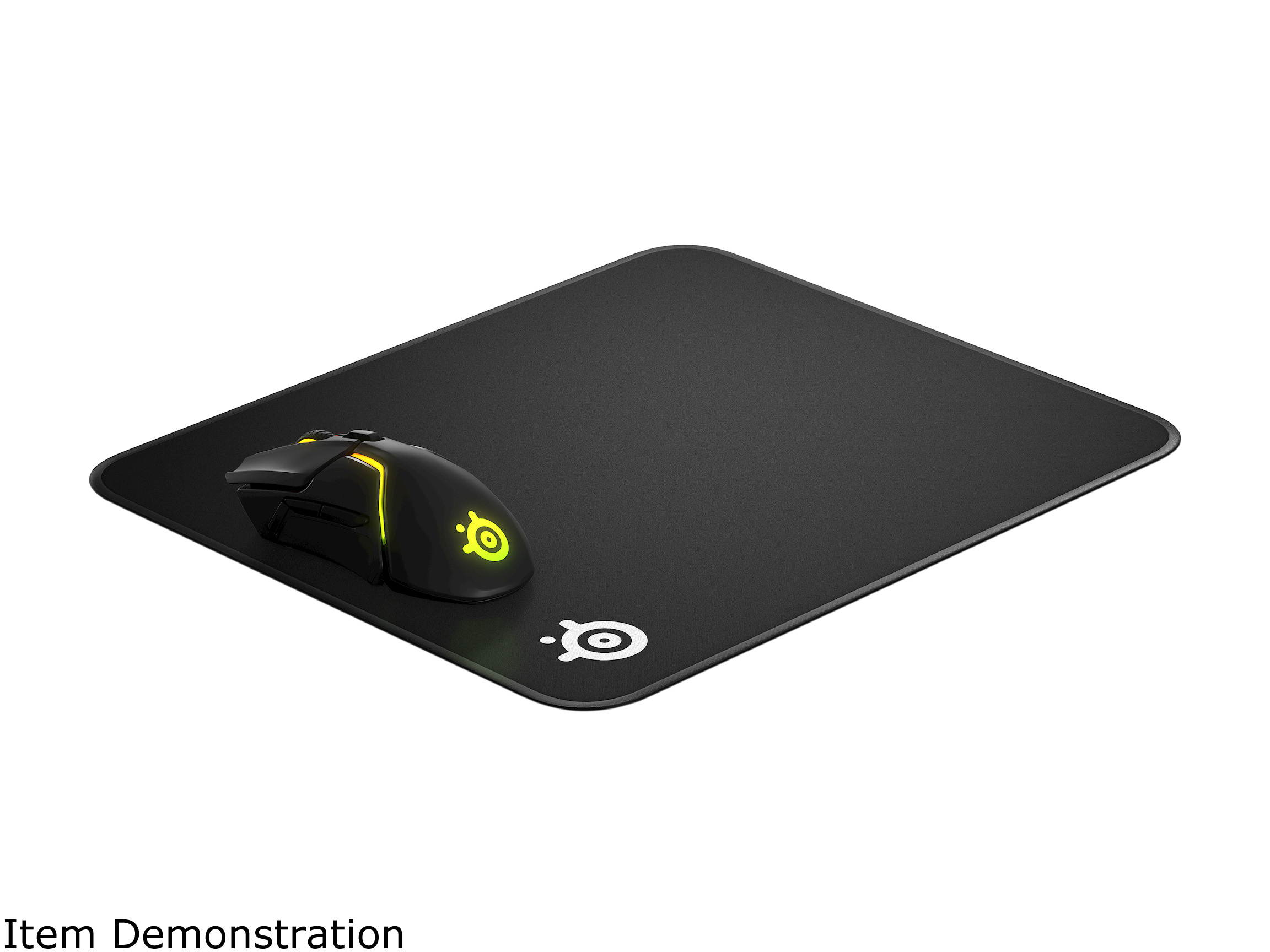 SteelSeries QCK EDGE Cloth Gaming Mouse Pad - Medium (63822)