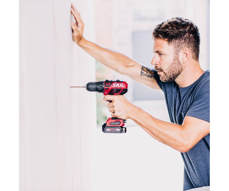 Skil DL529002 12V PWRCore 12 Lithium-Ion Brushless 1/2 in. Cordless Drill Driver Kit (2 Ah)