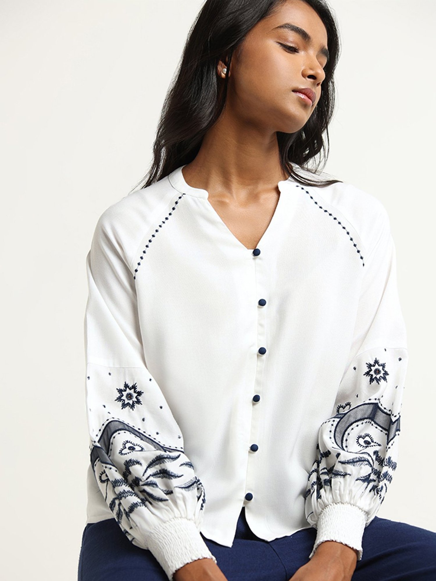 LOV by Westside White Bohemian Embroidered Top