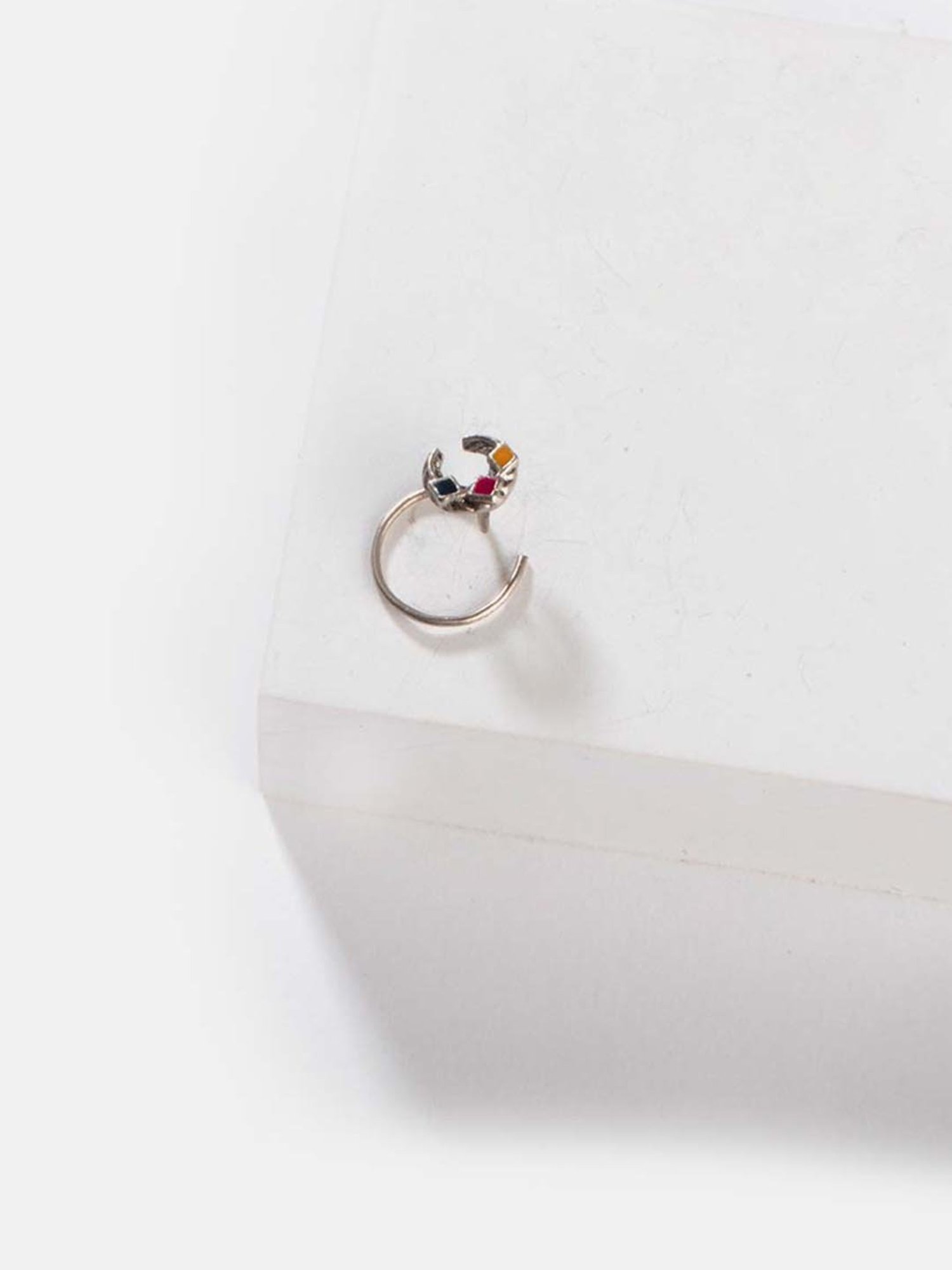 Shaya 92.5 Sterling Silver Sadu Bharat Style Nosepin for Women