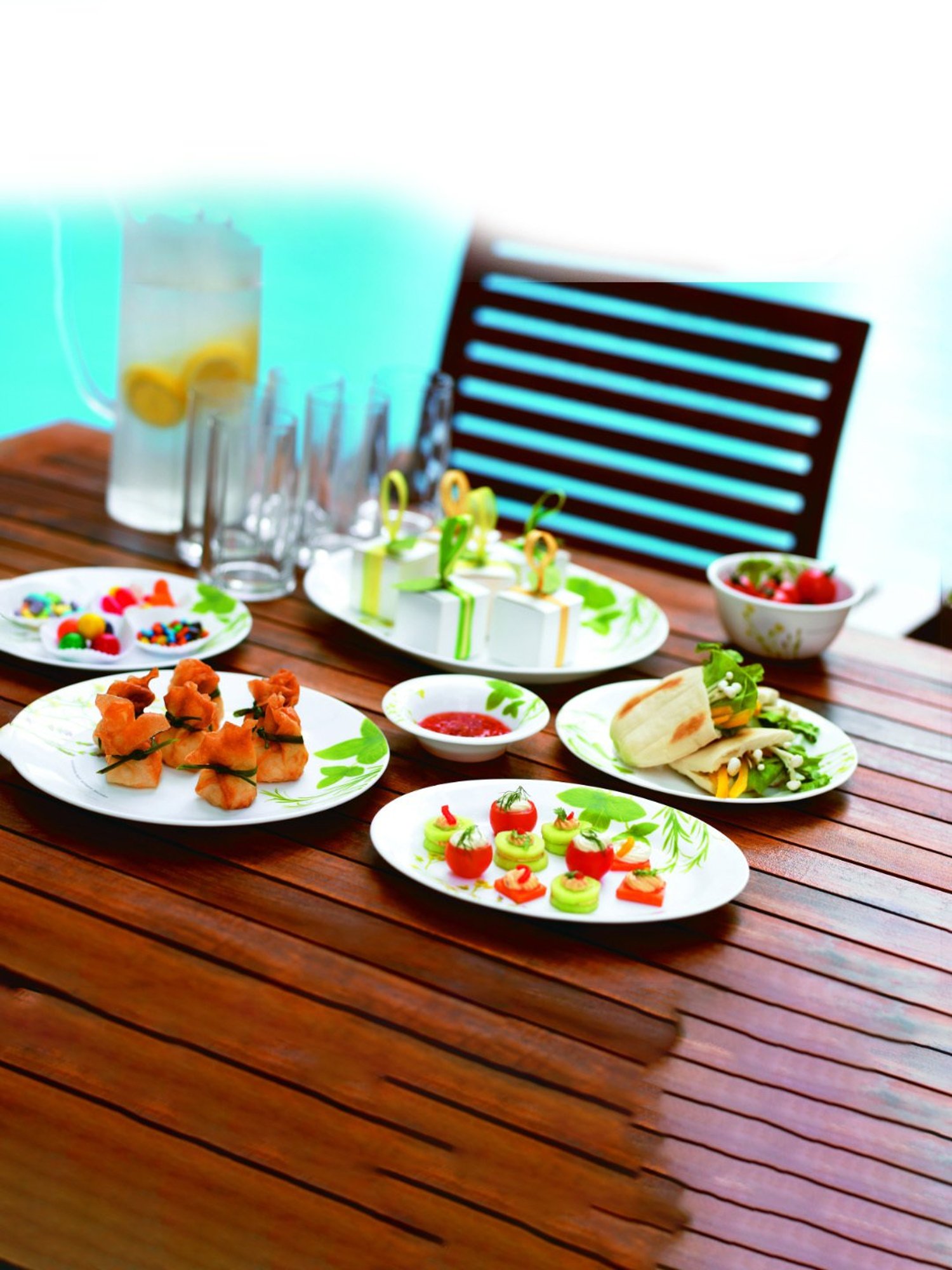 Corelle Asia European Herbs 17cm Small Plate Pack of 6