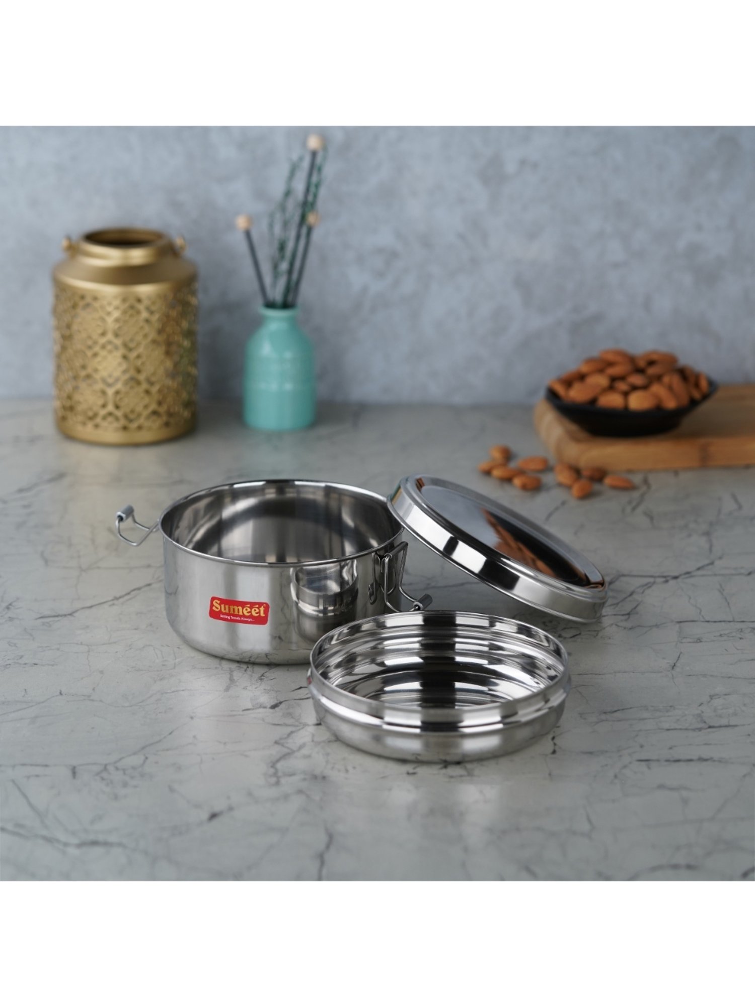 Sumeet S.S. Meal Pack Lunch Box/Tiffin with Steel Separator Plate & Locking Clip, 500ML, 13cm Dia,