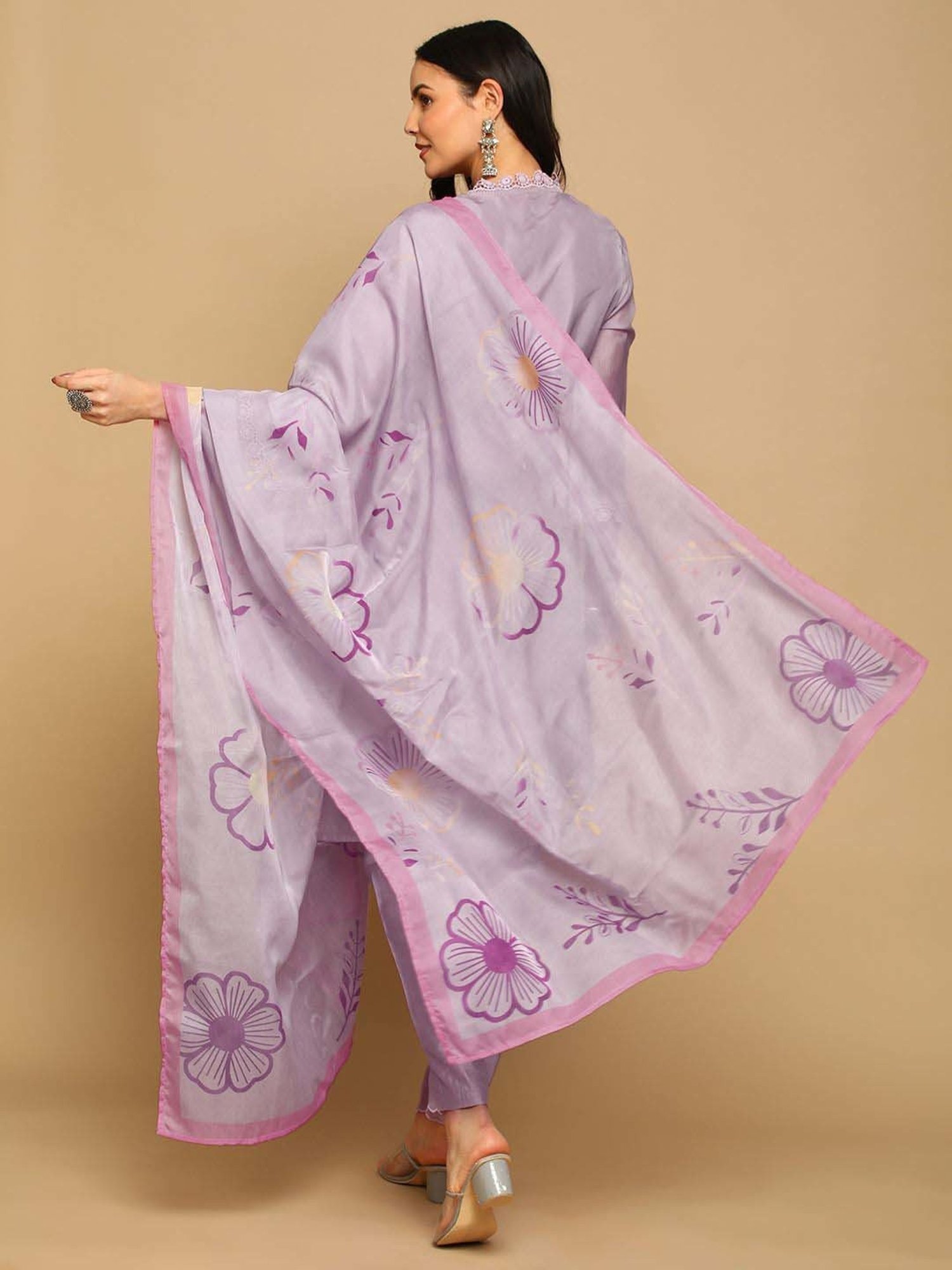 Heeposh Purple Embroidered Kurta Pant Set With Dupatta