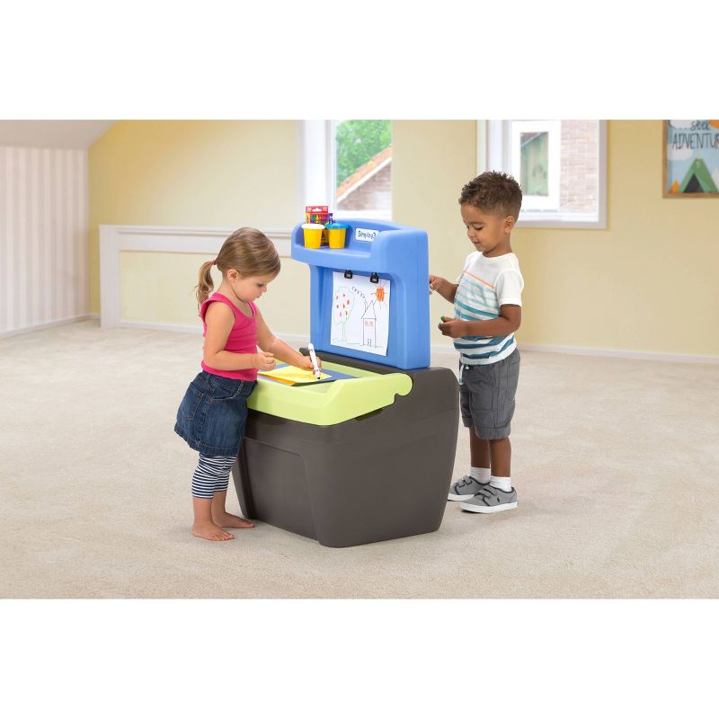 Toy Box Easel - Simplay3