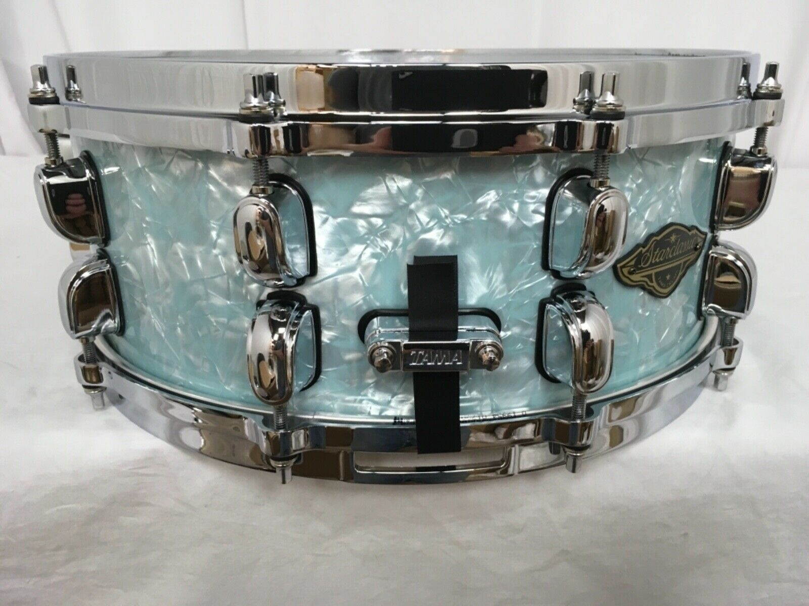 Tama Starclassic Walnut/Birch 14" Dia. X 5.5" Deep Snare Drum/Ice Blue Pearl