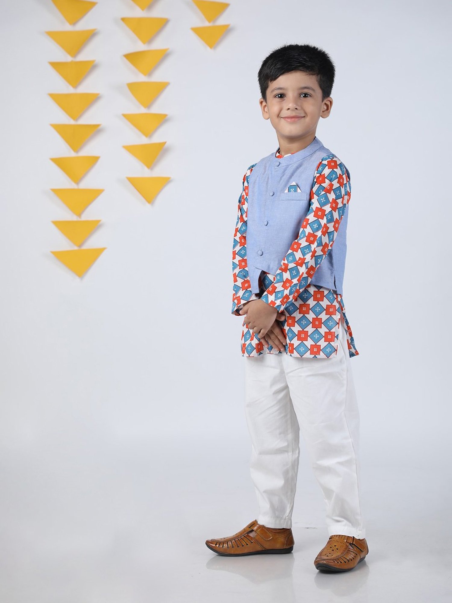 Budding Bees Kids Multicolor Printed Full Sleeves Kurta, Jacket, Pants with Wallet