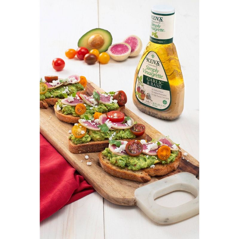 Kens Vinaigrette Garlic & Basil - 16fl oz