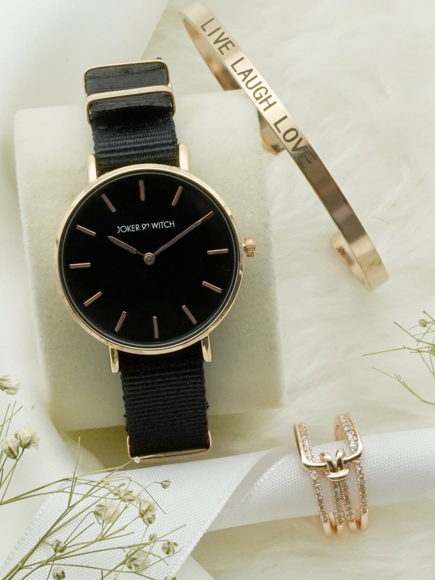 Joker & WItch JWBS294 Analog Watch with Bracelet Gift Set for Women