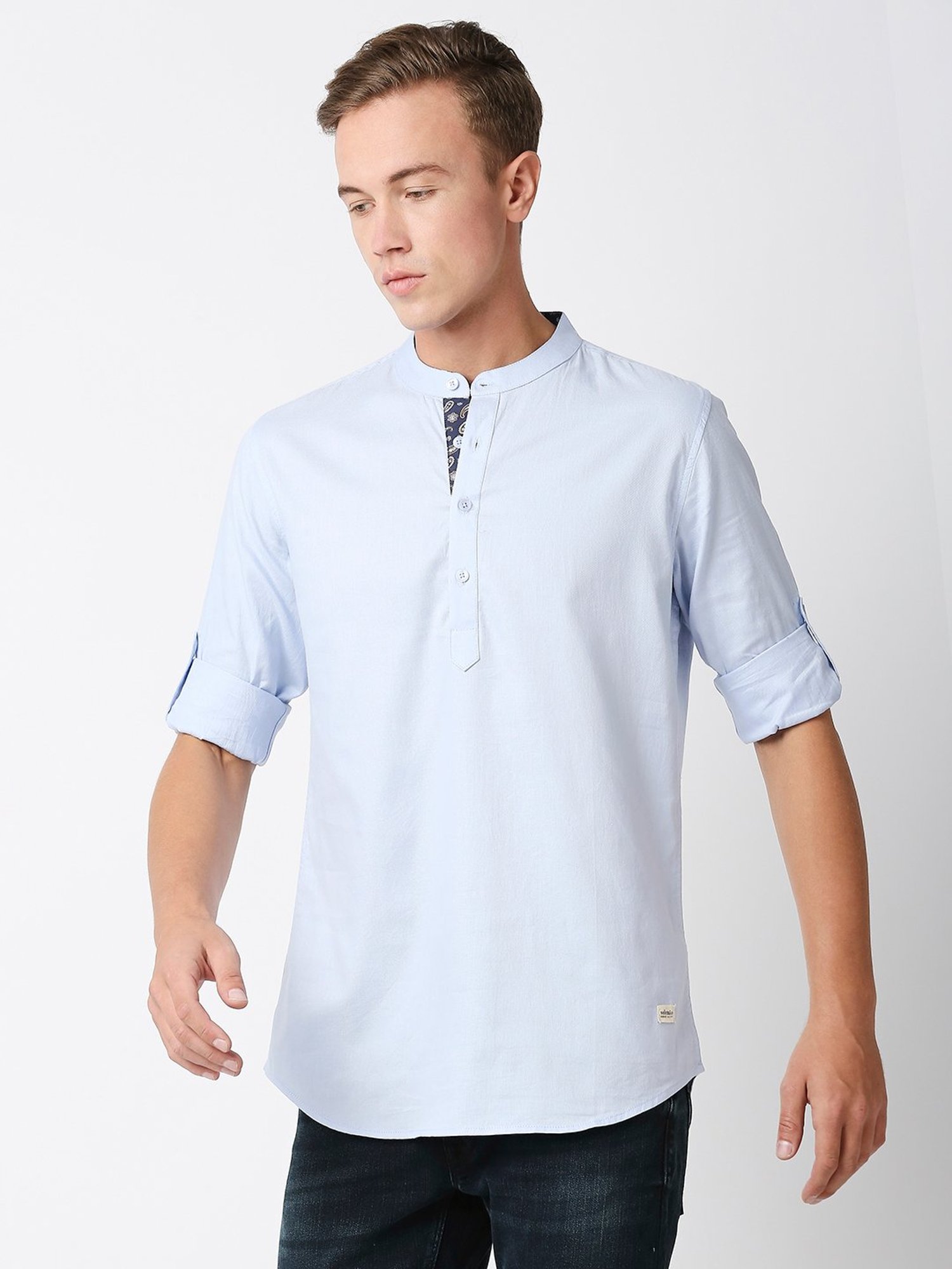 SOLEMIO Sky Blue Slim Fit Shirt