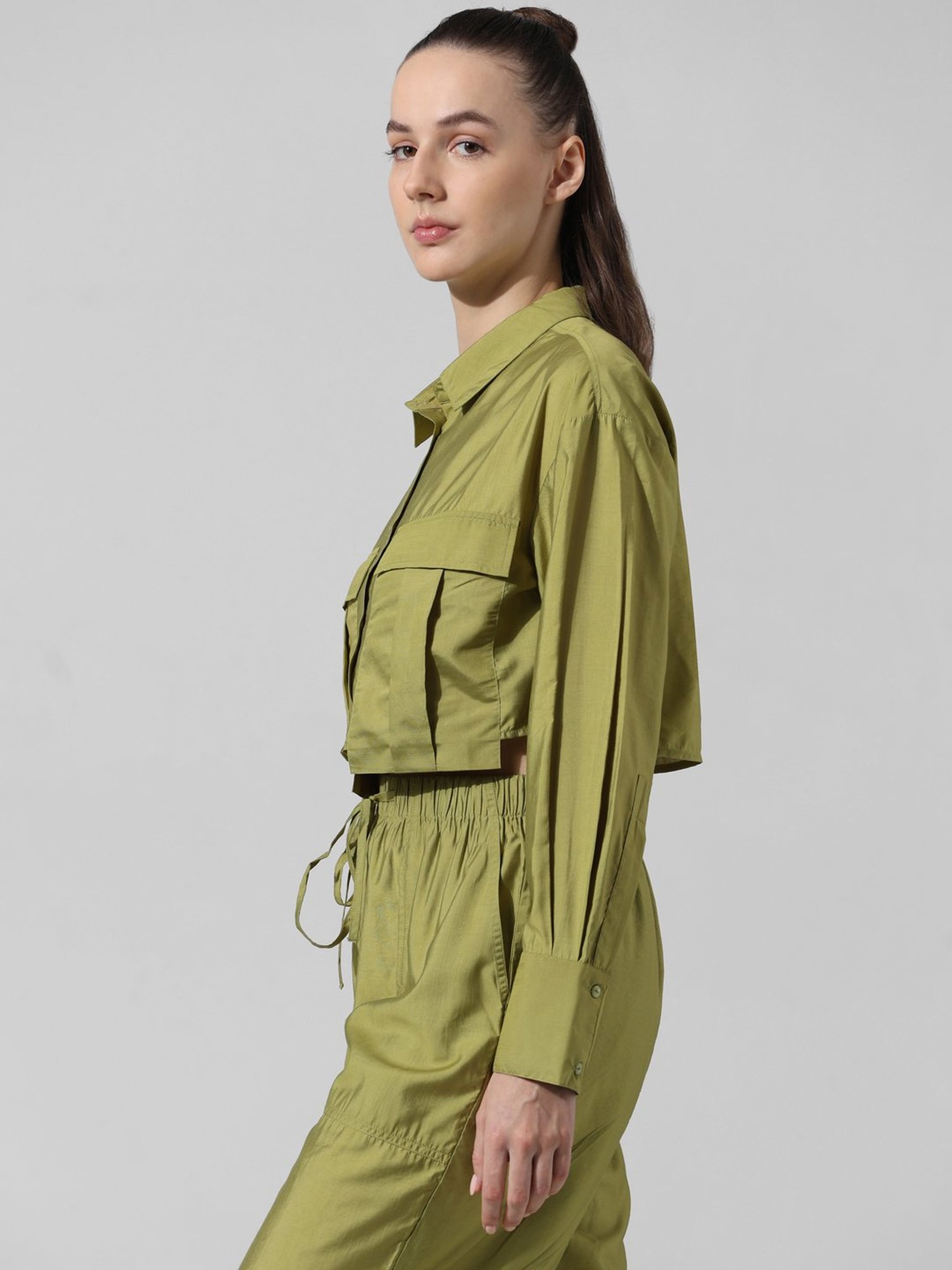 Only Green Viscose Relaxed Fit Crop Shirt