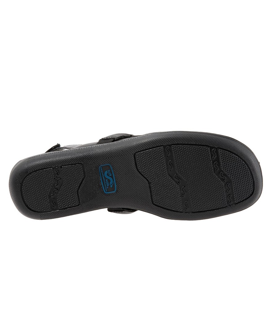 SoftWalk Salina Woven Clogs