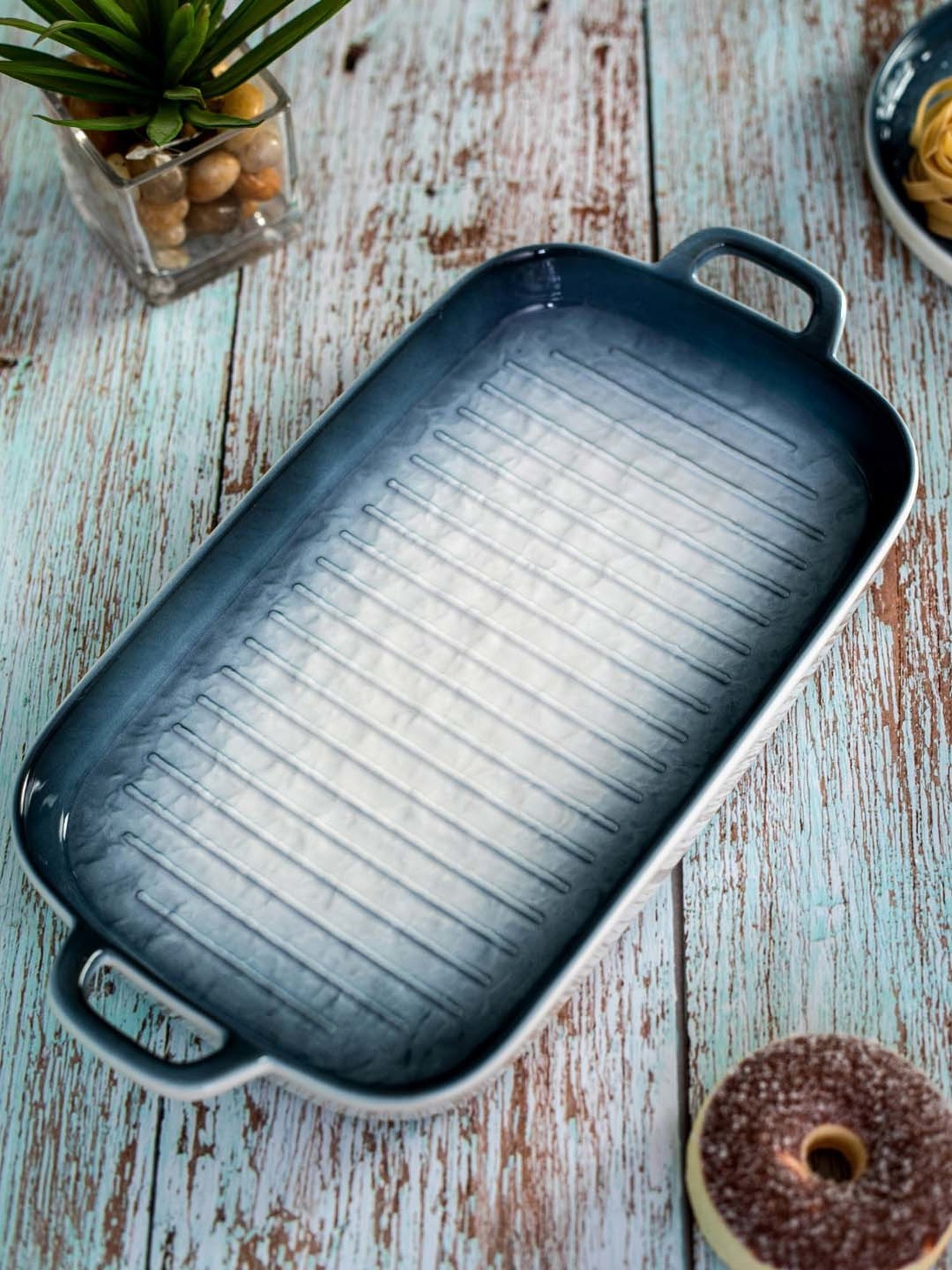 White Gold White & Blue Porcelain Rectangle Serving Platter With Handle