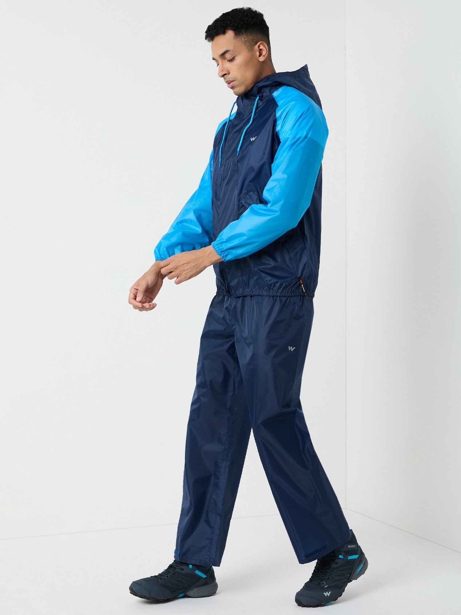 Wildcraft Navy Blue Regular Fit Colour Block Raincoat Set