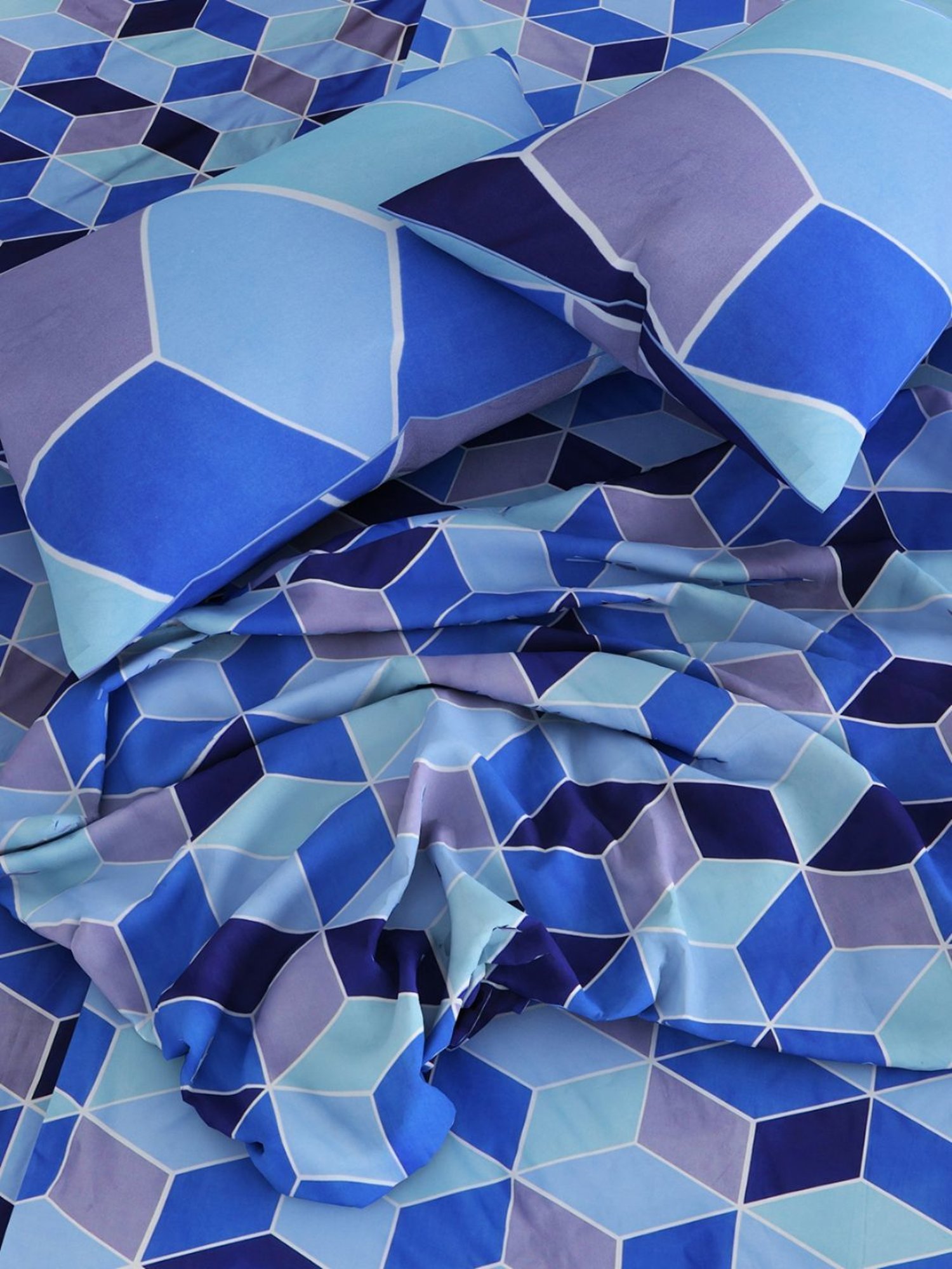 Romee Floral Blue 144 TC Cotton Queen Sized Bed Sheet with 2 Pillow Covers