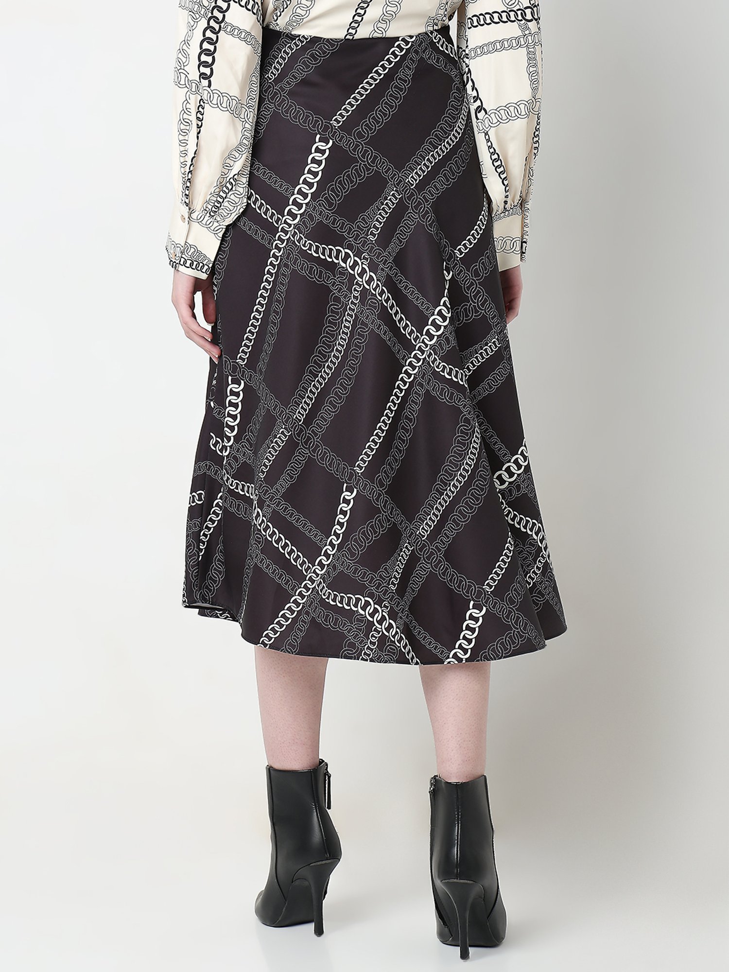 Vero Moda Jet Black Printed A-Line Midi Skirt