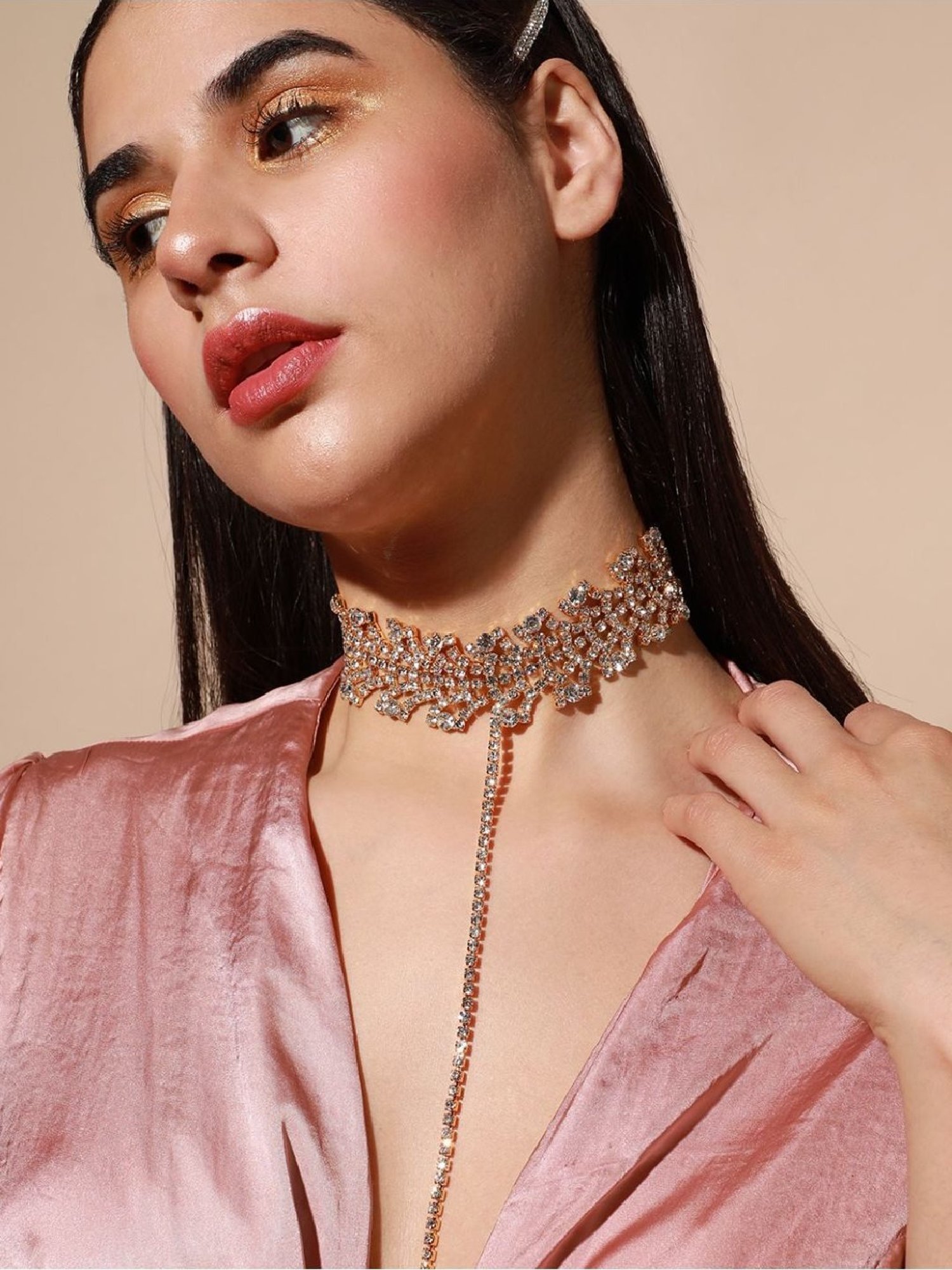 ToniQ Gold-Plated White Baroque Choker Necklace for Women