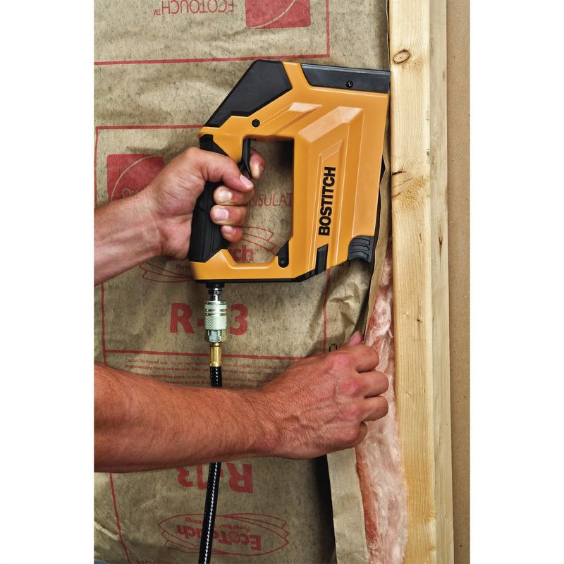 Bostitch BTFP3KIT-R 3-Piece Nailer and 0.8 HP 6 Gallon Oil-Free Pancake Compressor Combo Kit