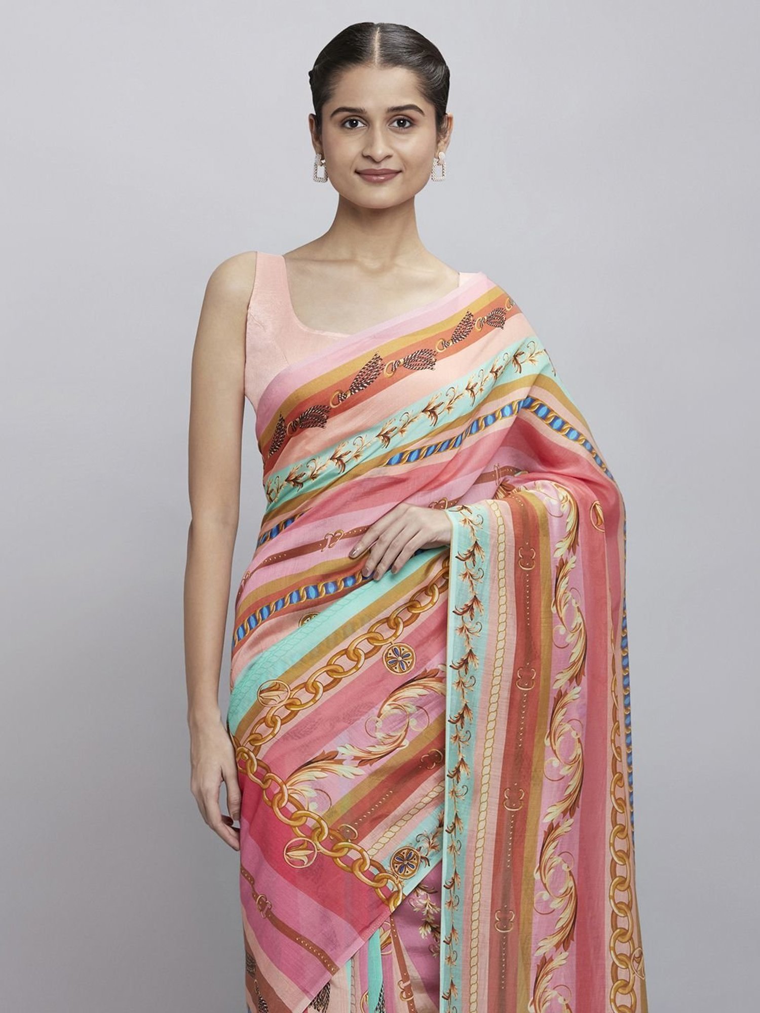 Navyasa Pink liva Organza Floral Printed Saree With Coordinated Unstitched Blouse Piece