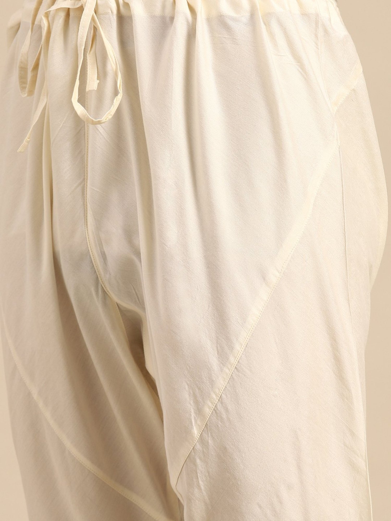 KISAH White & Pink Cotton Regular Fit Printed Kurta Set With Jacket