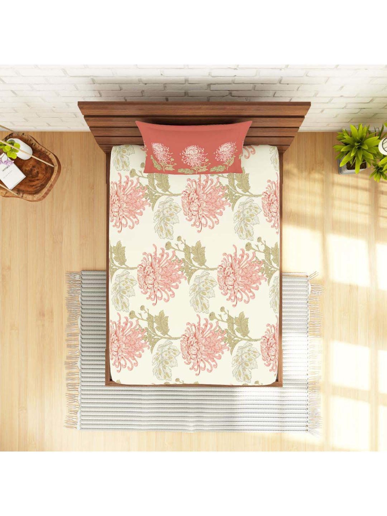 Spaces Atrium Coral Cotton 144 TC Bed Sheet Set