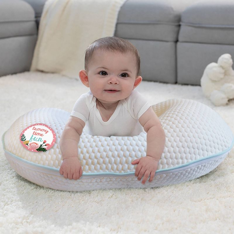 Boppy Original Nursing Pillow Cover - Gray Gold Giraffes