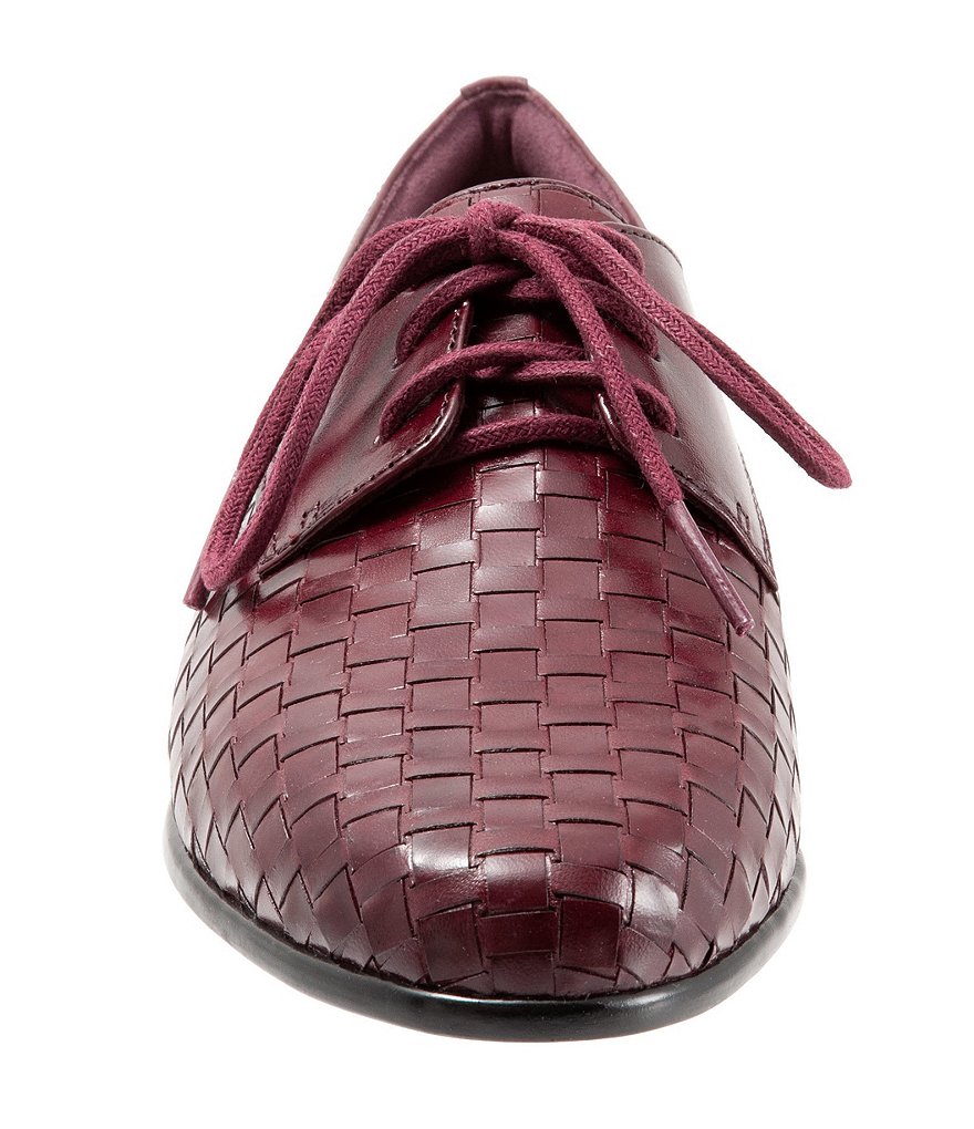 Trotters Lizzie Woven Leather Oxfords