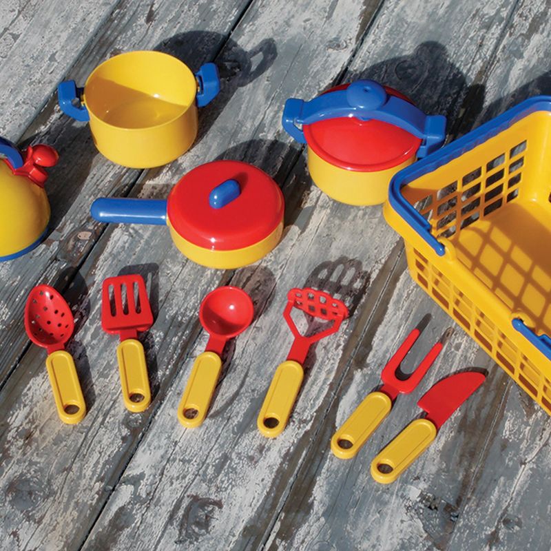 Melissa & Doug 11-Piece Brew and Serve Wooden Coffee Maker Set - Play Kitchen Accessories