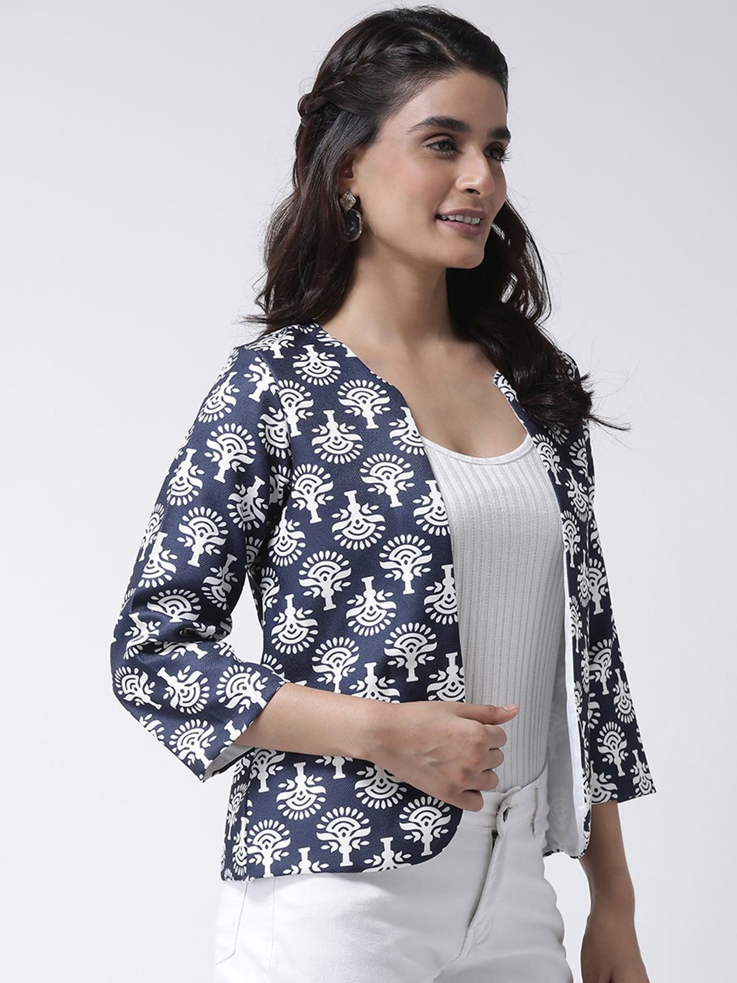 Hangup Navy Printed Shrug
