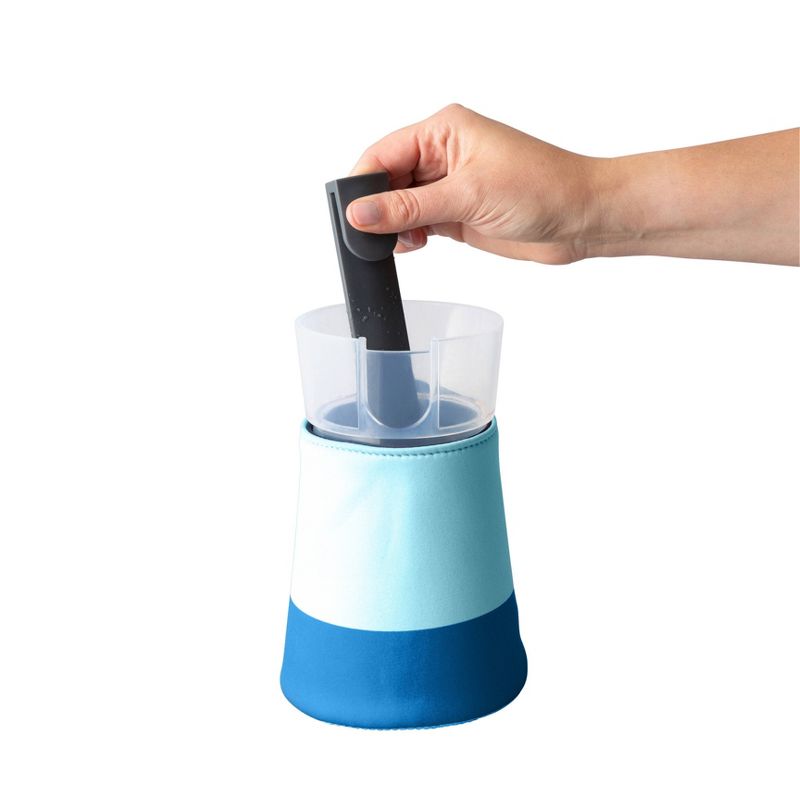 Rabbit Freezable Cocktail Mixer Blue