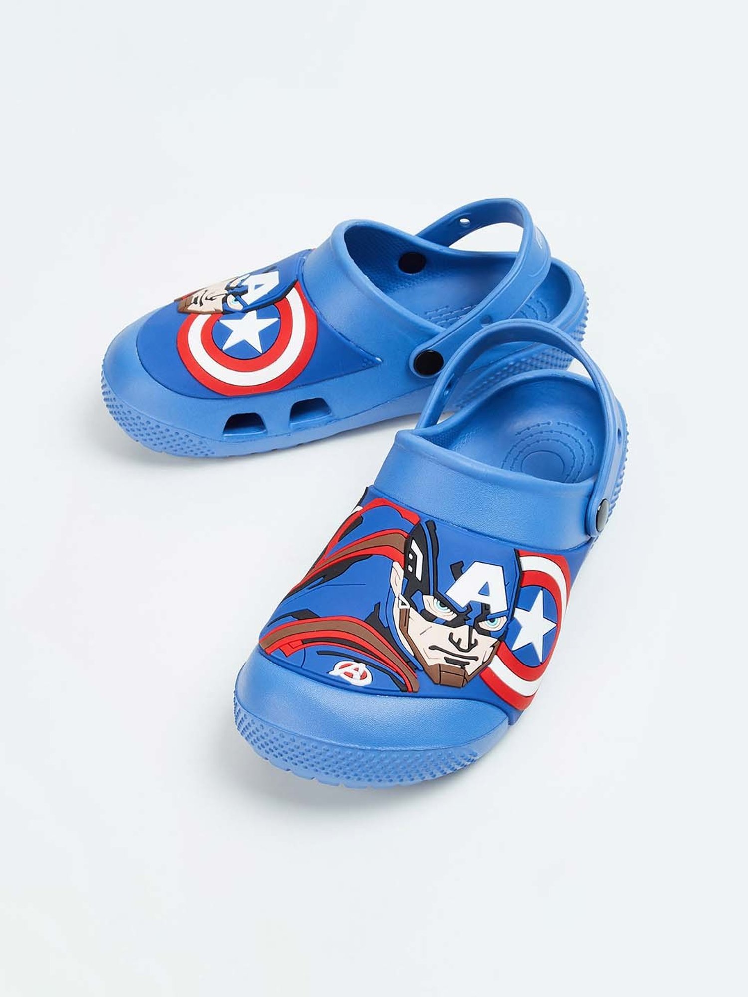 Fame Forever by Lifestyle Kids Blue & Red Back Strap Clogs
