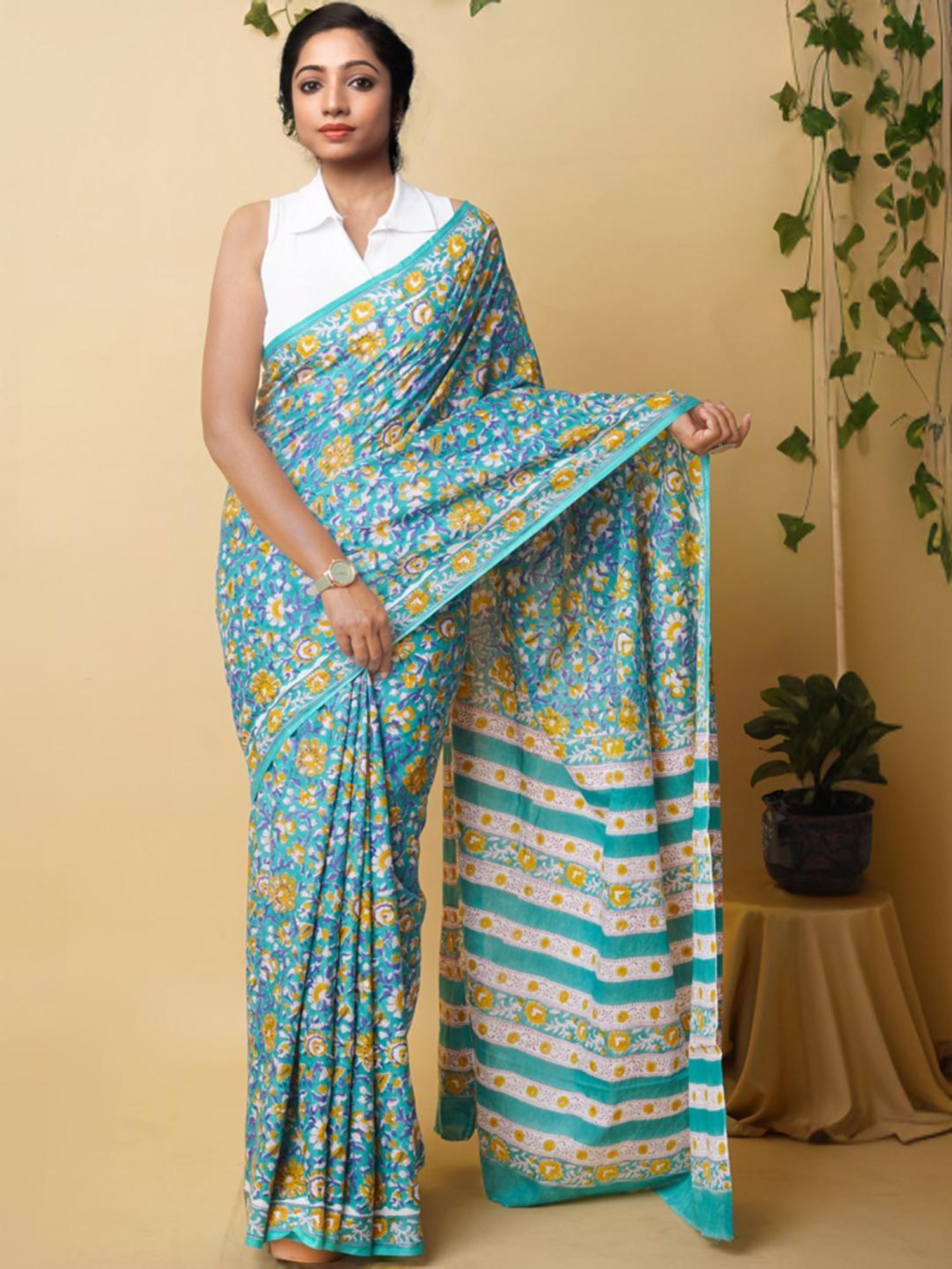 Unnati Silks Blue Cotton Printed Saree With Unstitched Blouse