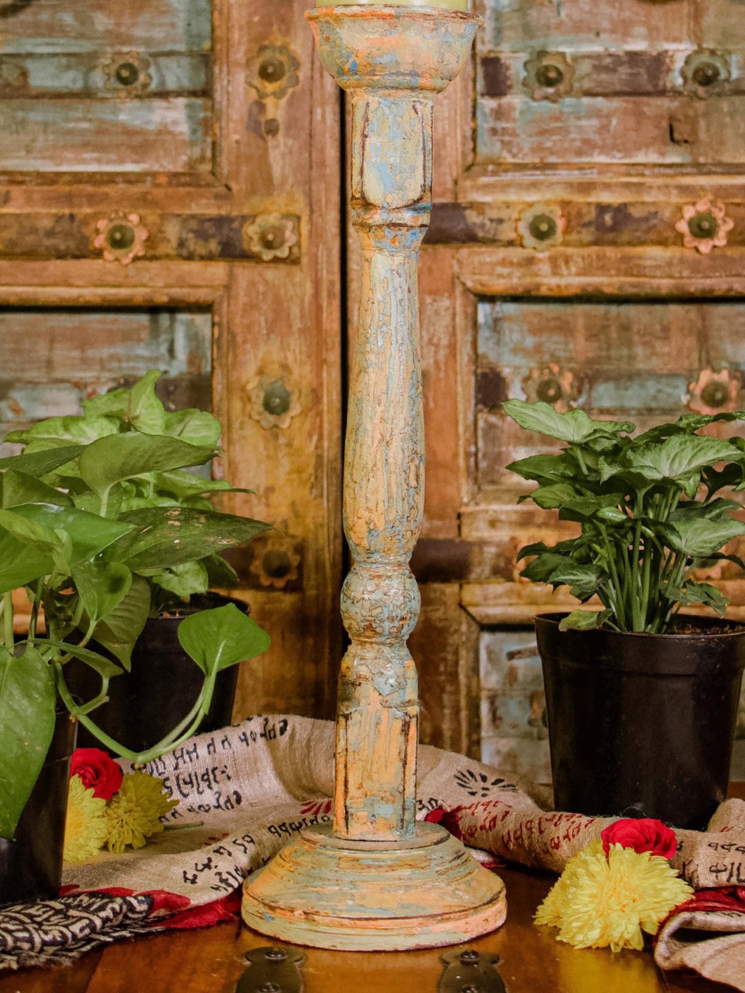 Darice Pack of 2 Cleveland Vintage Lighting Edison Style E12S Base Flame Candelabra Bulbs