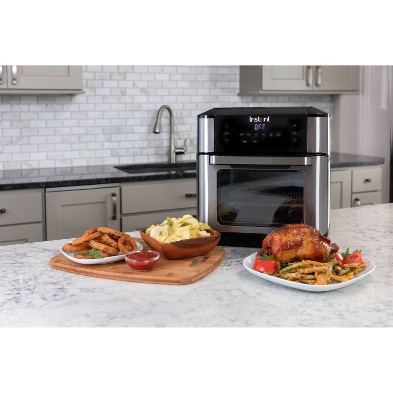 Instant Vortex Plus 10 qt 7-in-1 Air Fryer Toaster Oven Combo