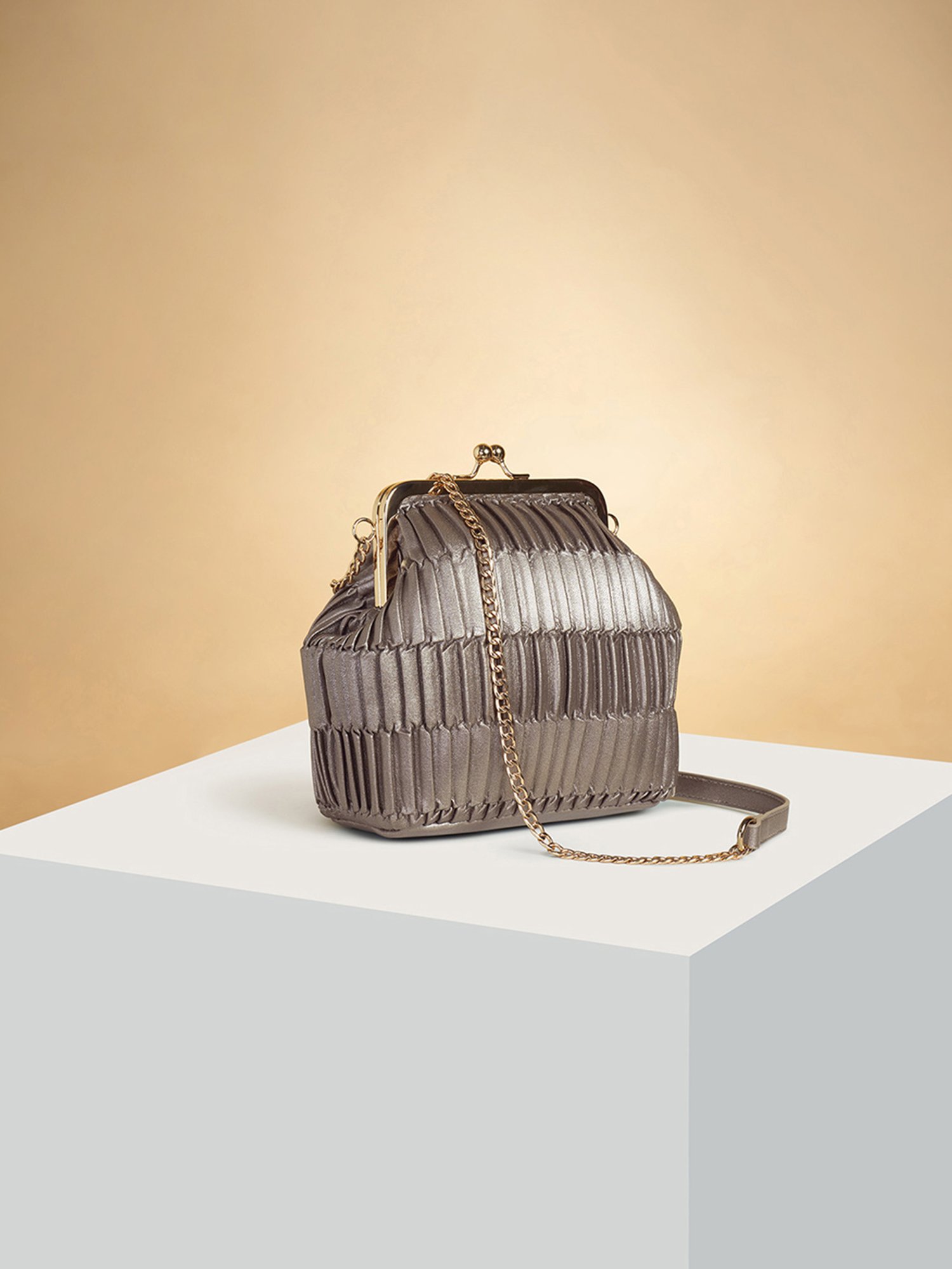 ZOUK Kashmir Blooms Classic Multicolor Printed Medium Handbag