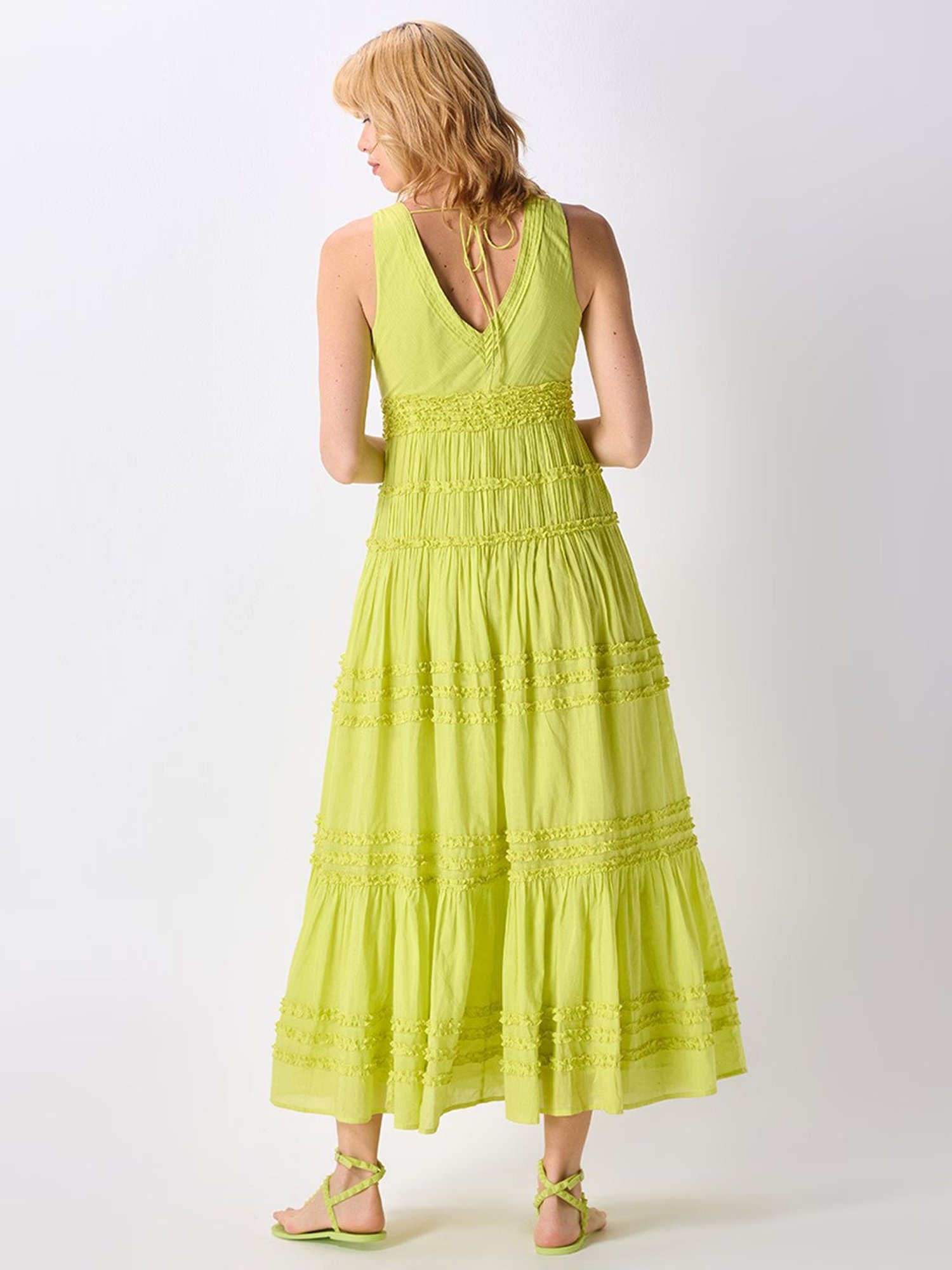 Cover Story Lime Regular Fit Midi Dress