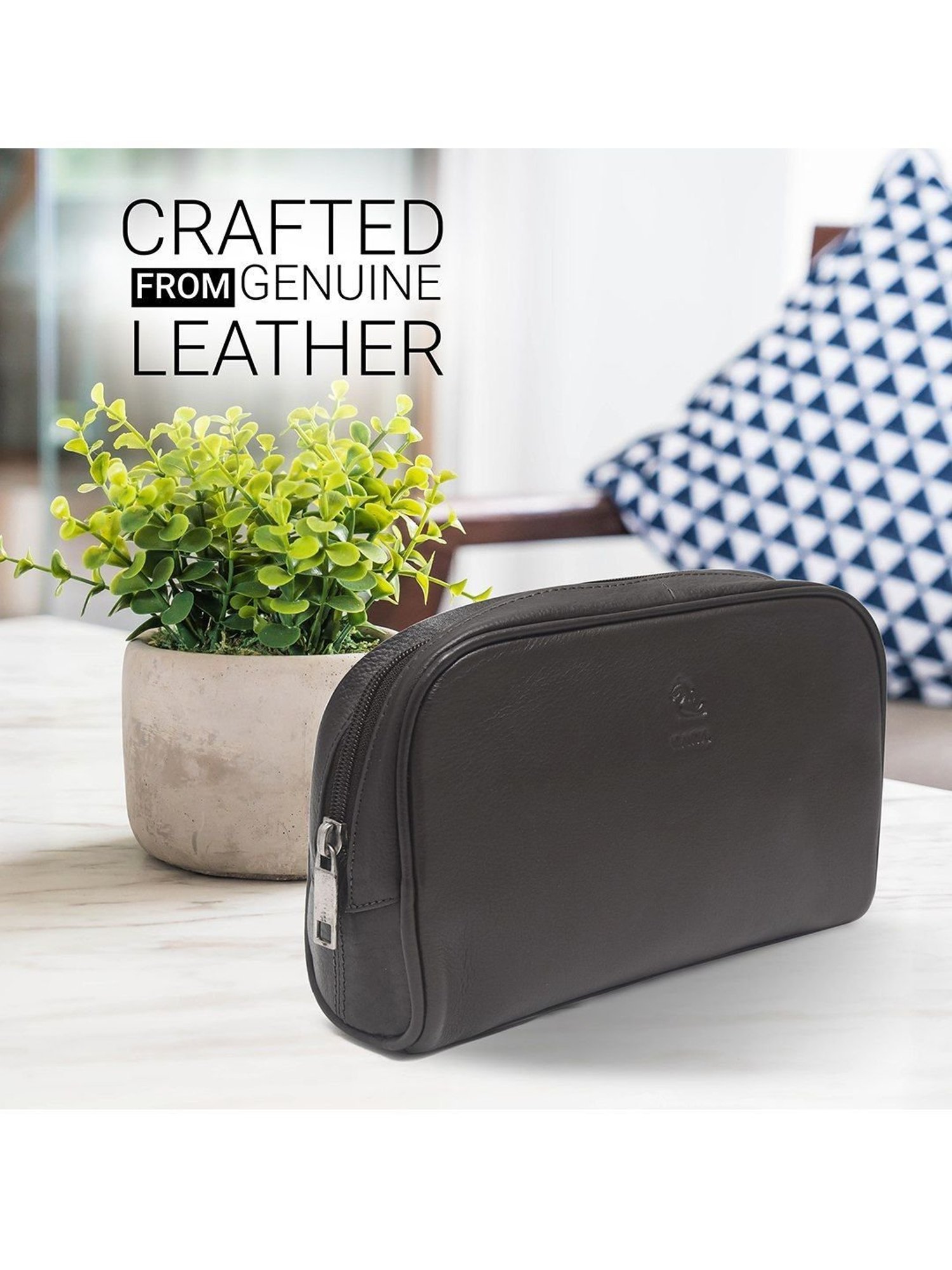 Kara Black Leather Unisex Pouch