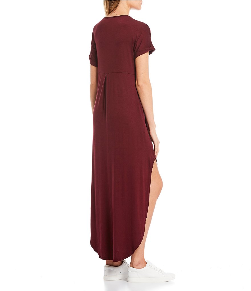 Stilletto's Oversized T-Shirt V-Neck Maxi Dress
