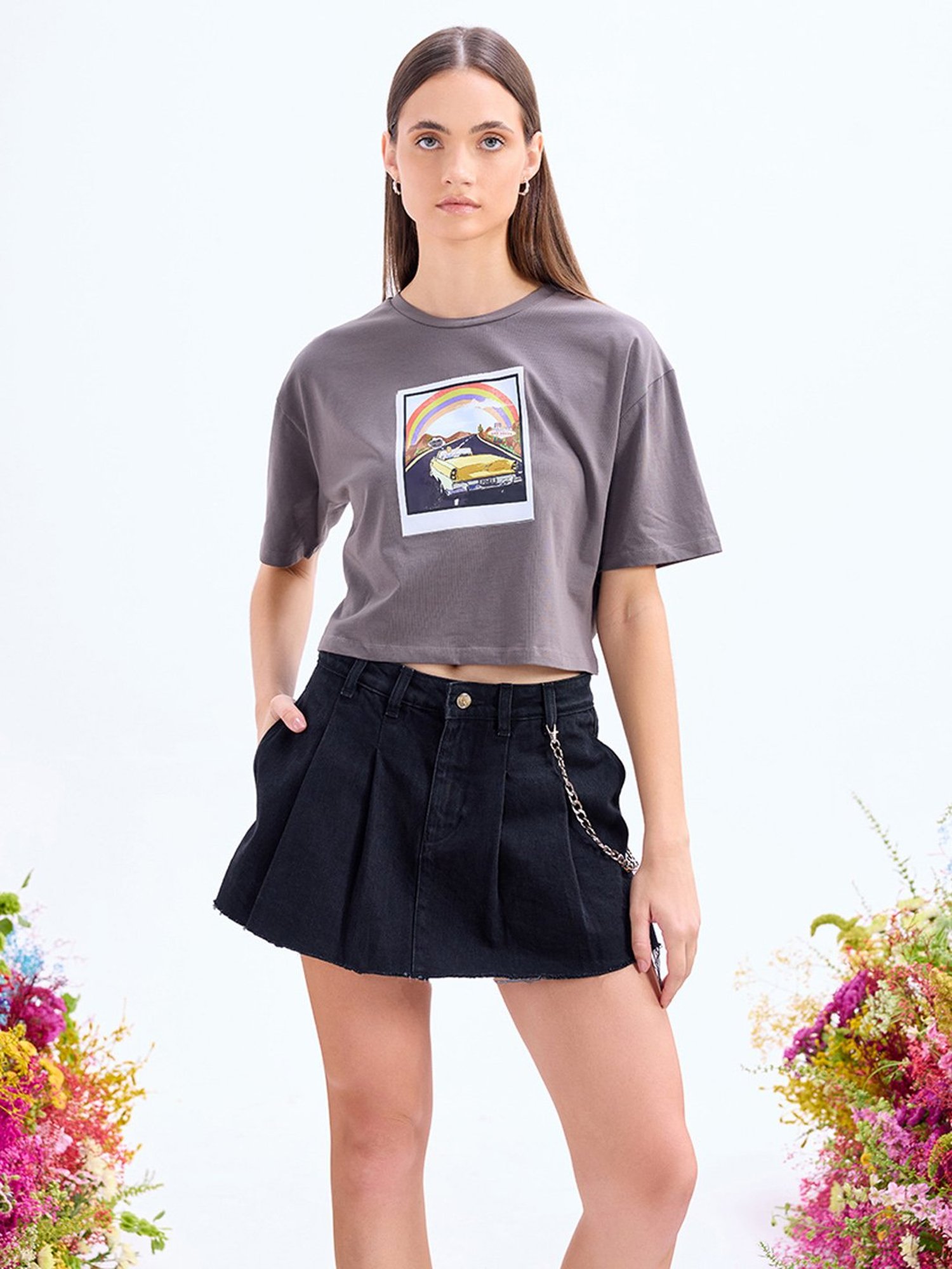 Cover Story Grey Cotton Printed Crop T-Shirt