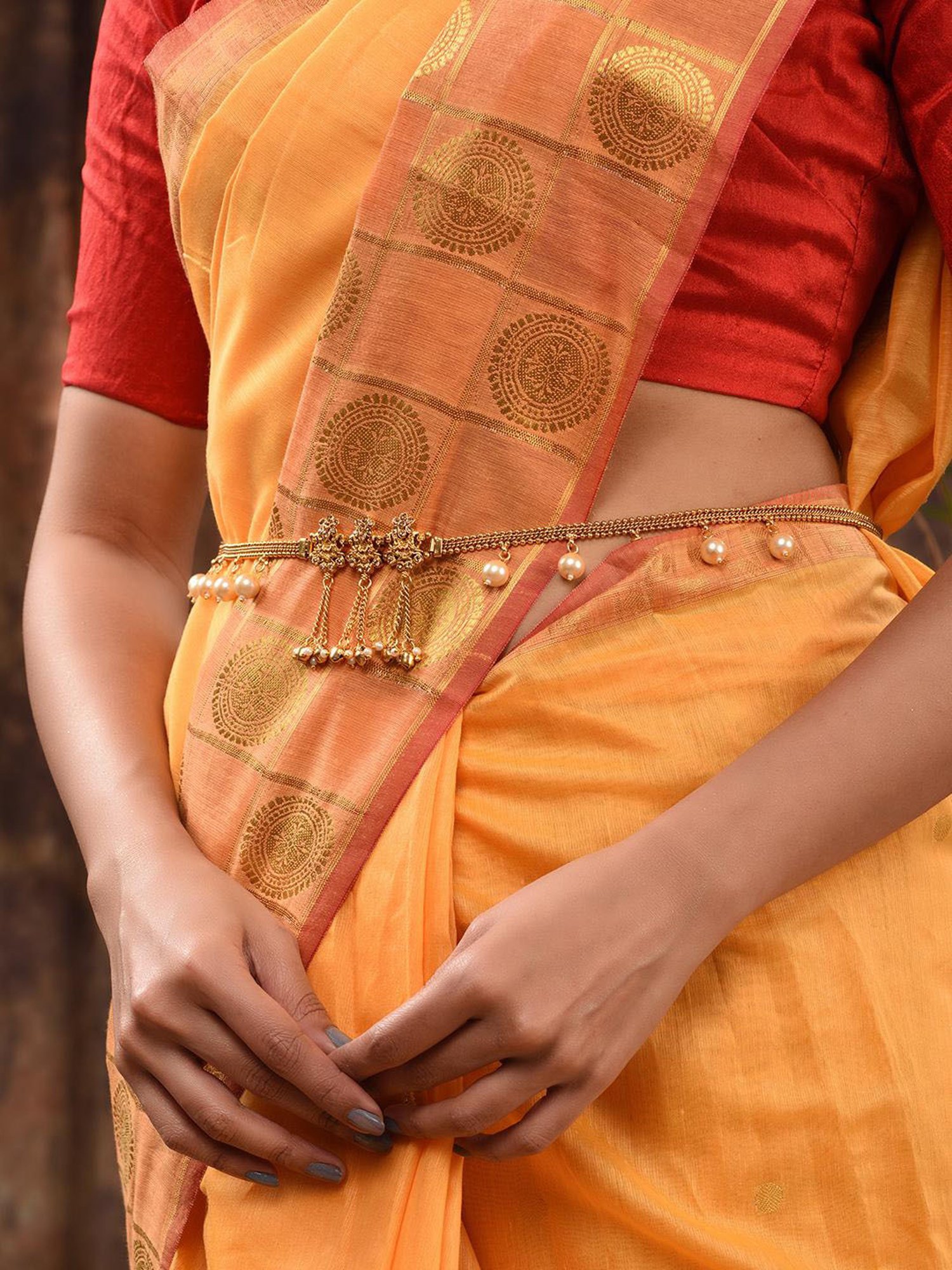 Saraf Rs Jewellery Gold Plated Kemp Stone Studded Pearl Beaded Kamarbandh