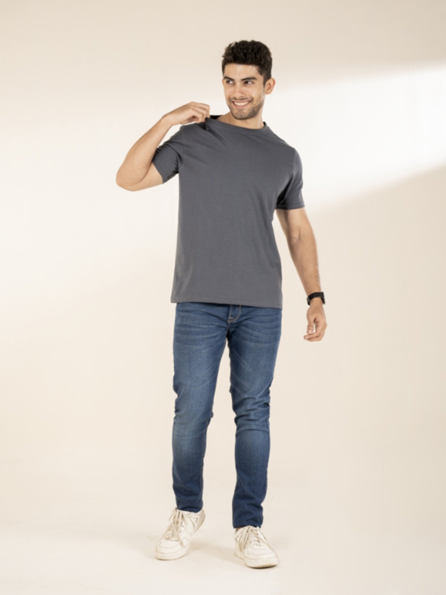 The Bleu Label Dark Grey Slim Fit Crew T-Shirt