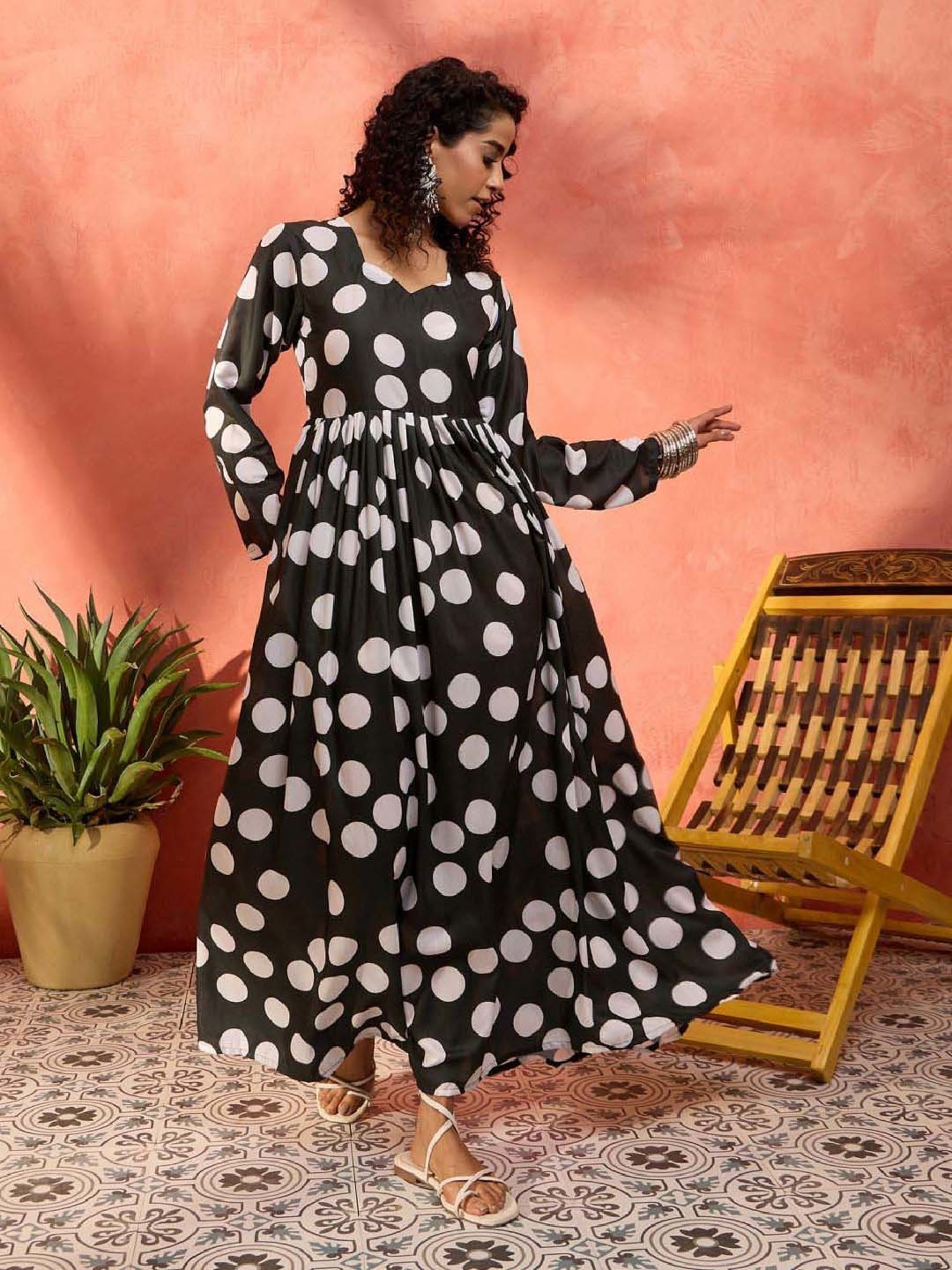 Saffron Threads Black Cotton Floral Print Ethnic Dress