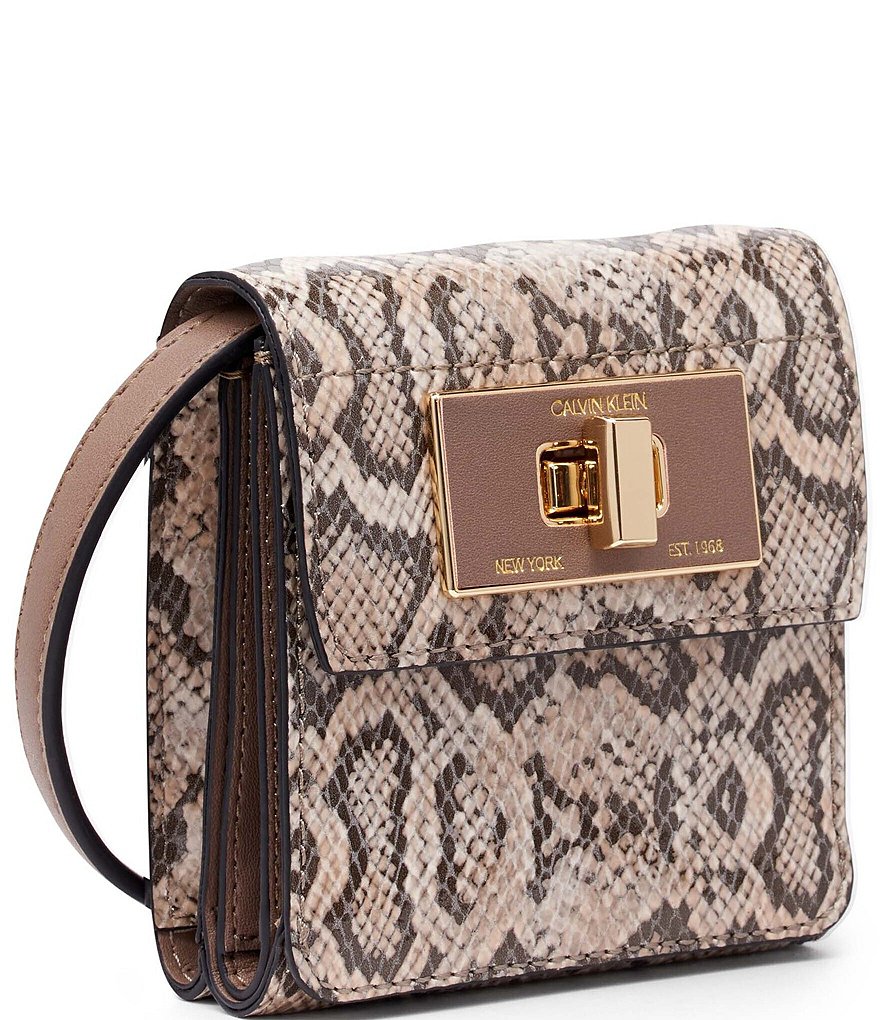 The Sak Iris Large Smartphone Convertible Crossbody Wristlet