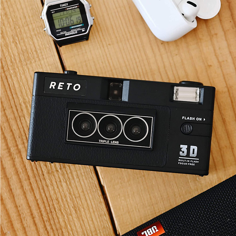 Reto 3D Classic 35mm Film Camera Bundle with 35mm 400 ISO Color Negative Film, 36 Exposures