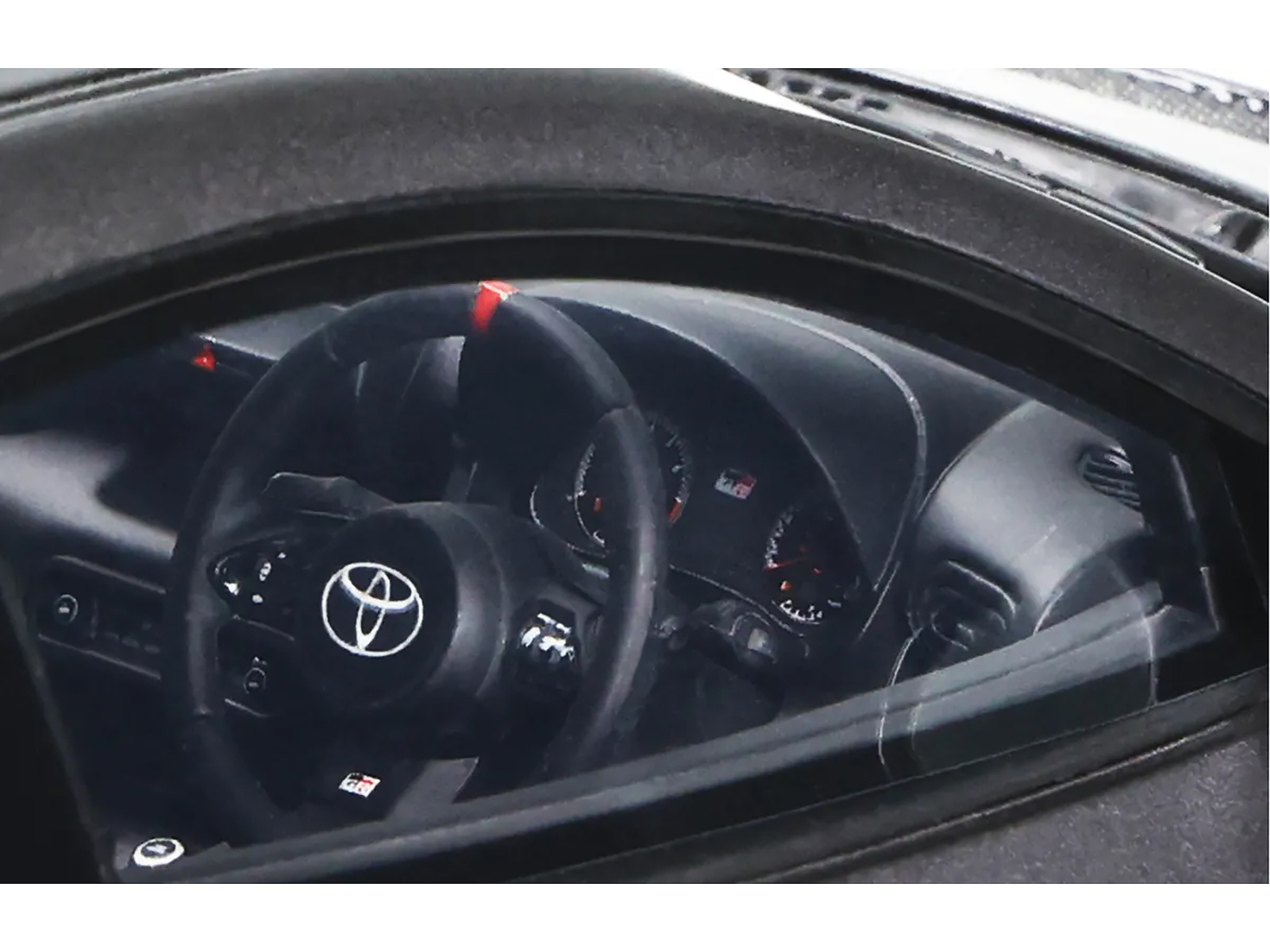 2014 Toyota Land Cruiser 76 Merlot Red Metallic 1/64 Diecast Model Car by Paragon Models