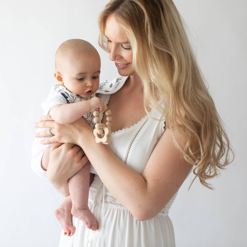 Bebe au Lait Wooden Teethers - Heart Flower