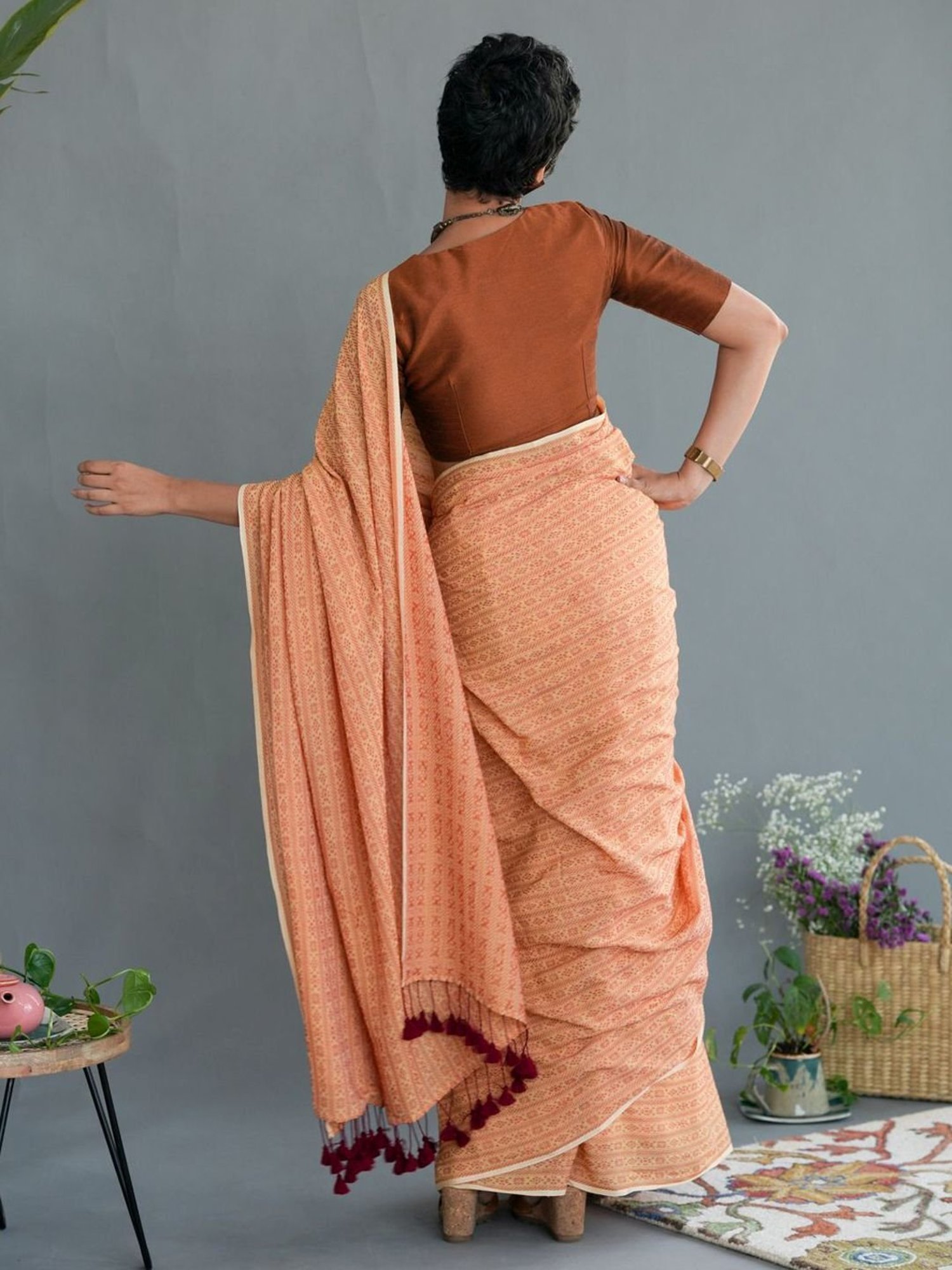 Suta Orange Woven Saree Without Blouse