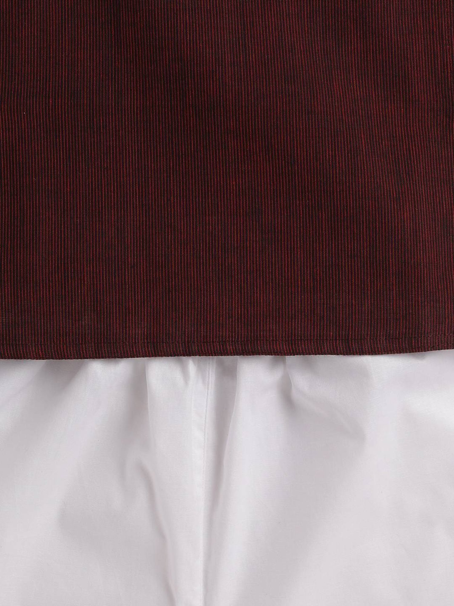 VASTRAMAY SISHU Maroon & White Cotton Self Kurta Set