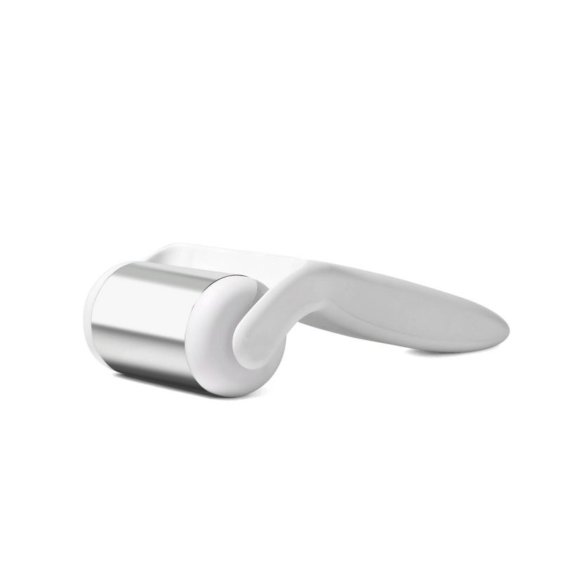 Vanity Planet Face & Body Ice Roller - White - 1ct
