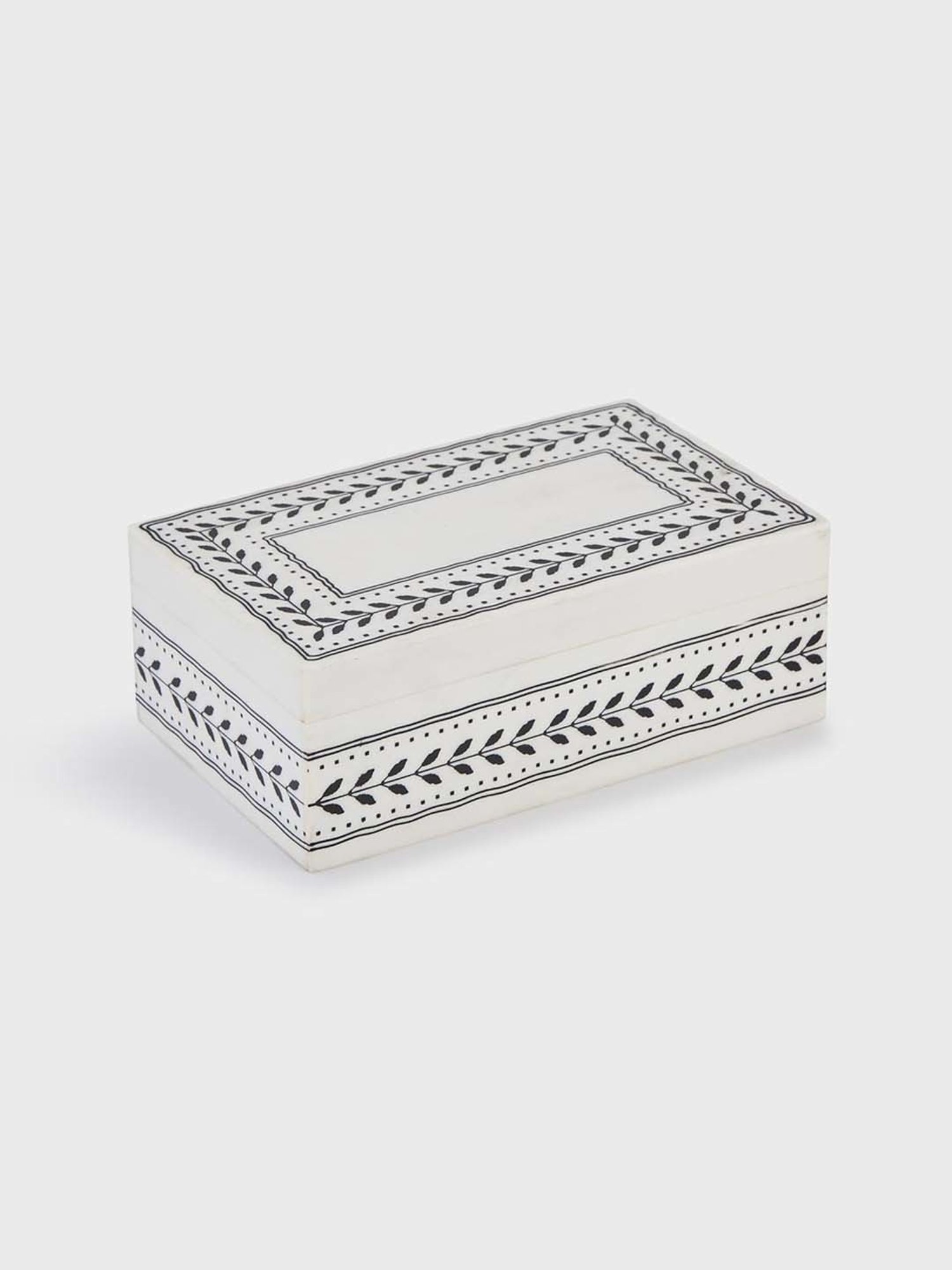 Fabindia Coramandel White Resin Utility Box